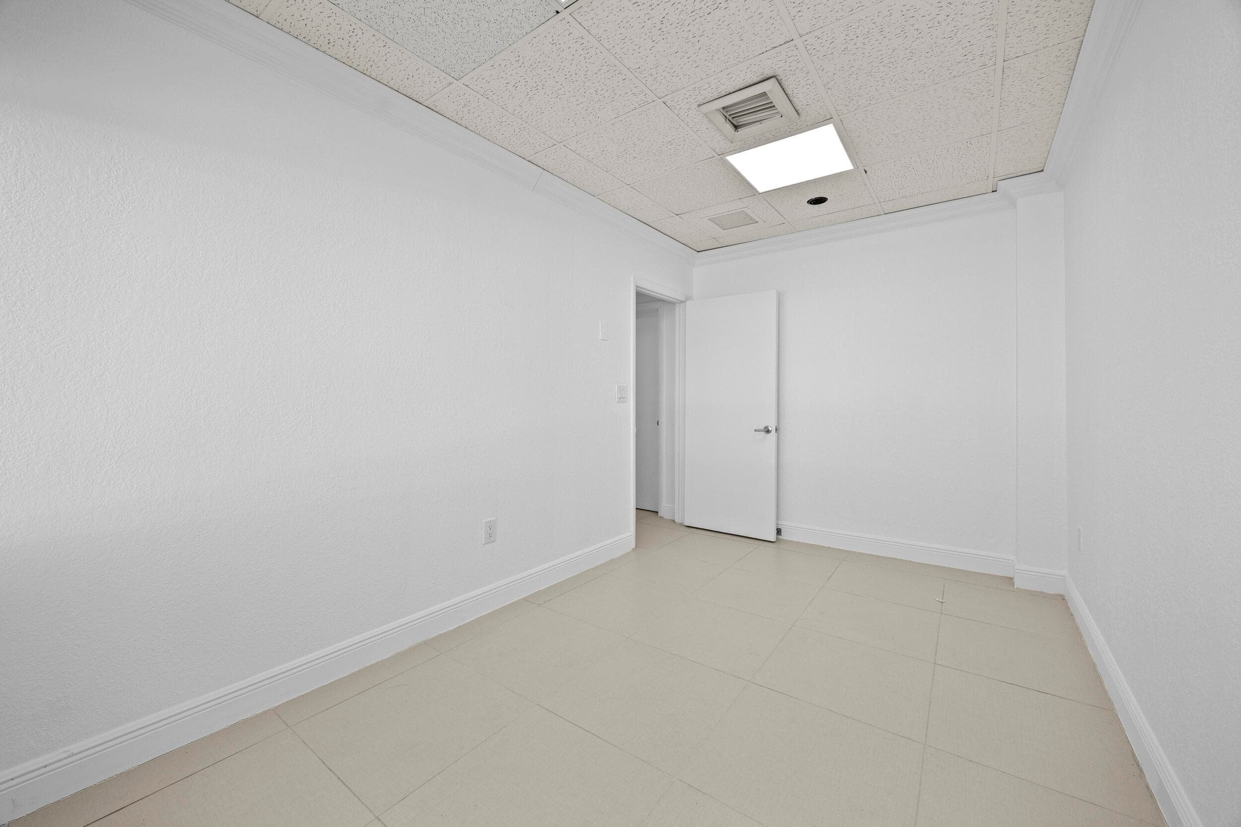 1940 Harrison Street, Hollywood, FL 33020 — photo 59 of 87