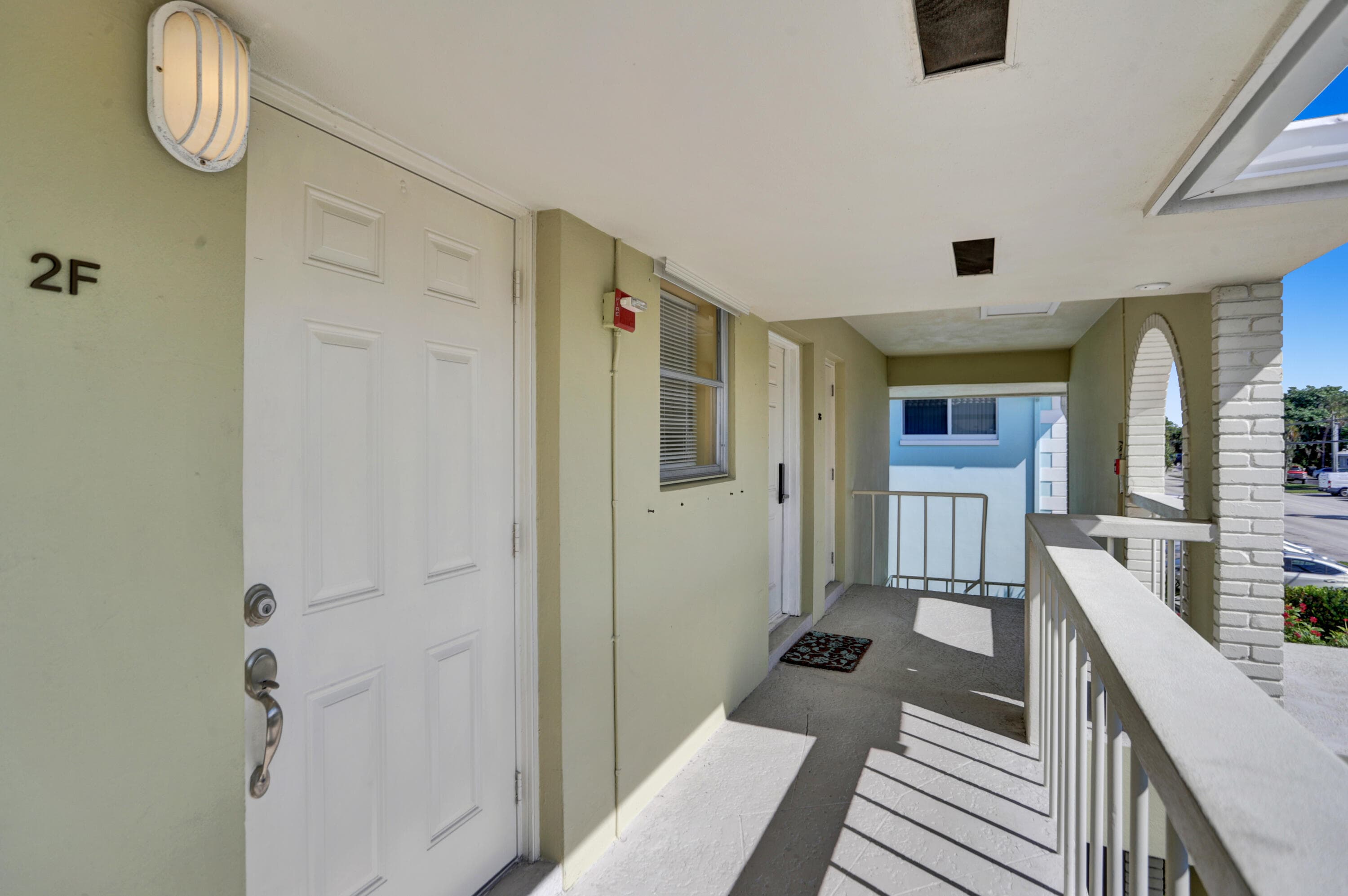 2311 NE 36th Street 2f, Lighthouse Point, FL 33064 — photo 3 of 23