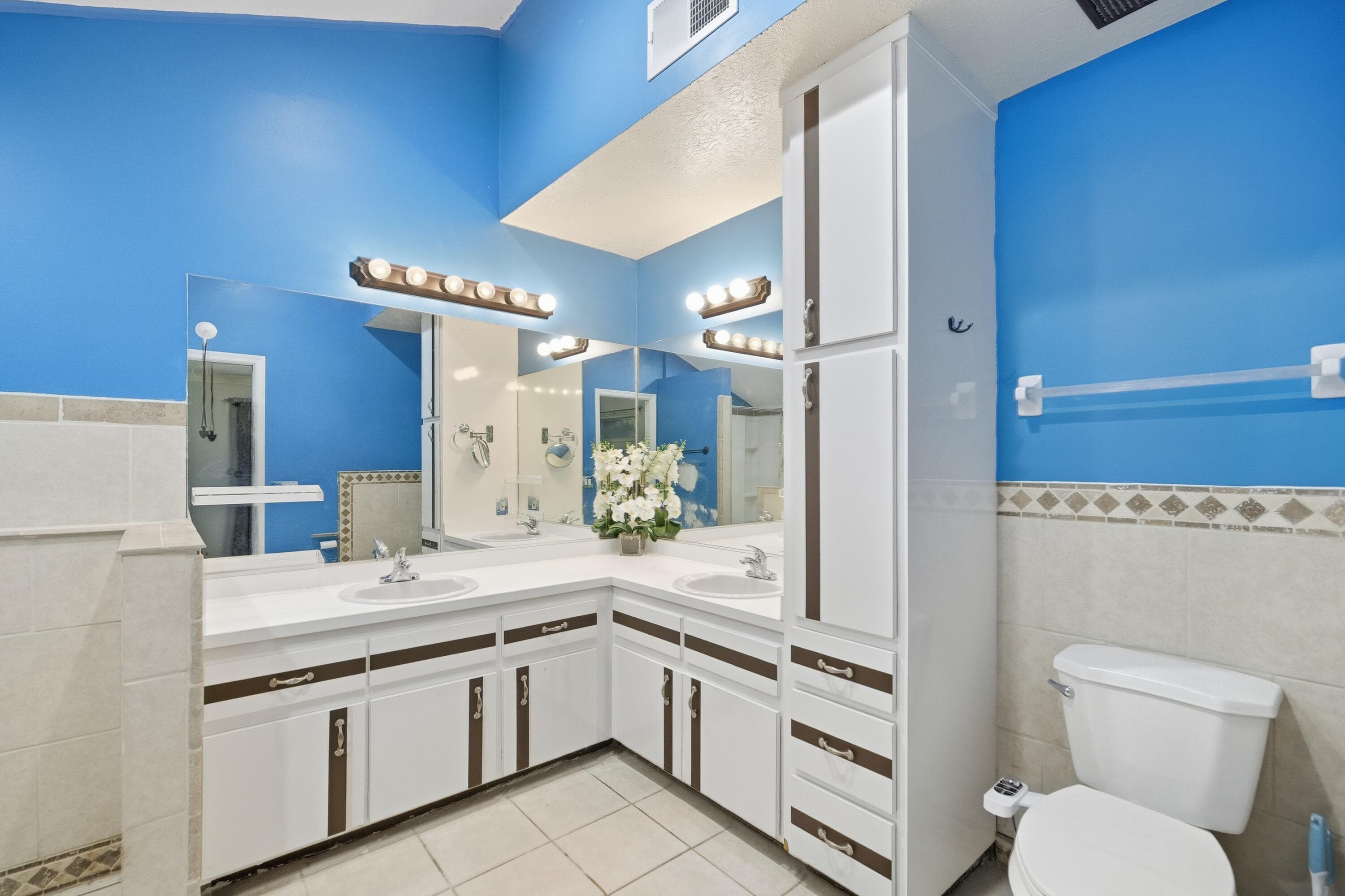381 SW Lucero Drive, Port St. Lucie, FL 34983 — photo 18 of 37