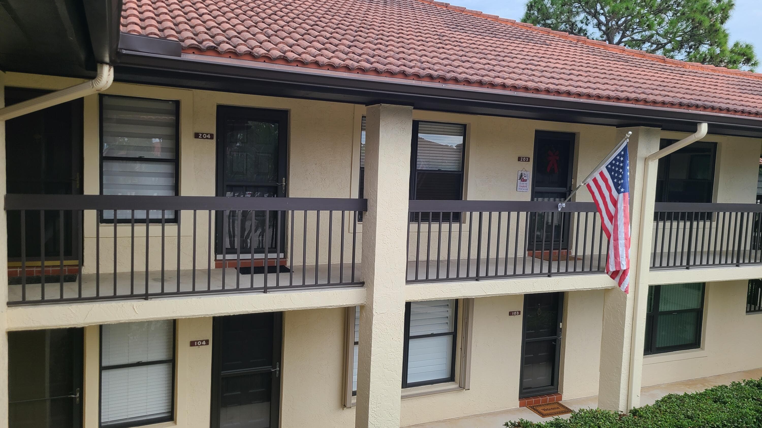 510 SW South River Drive 204, Stuart, FL 34997 — photo 15 of 35