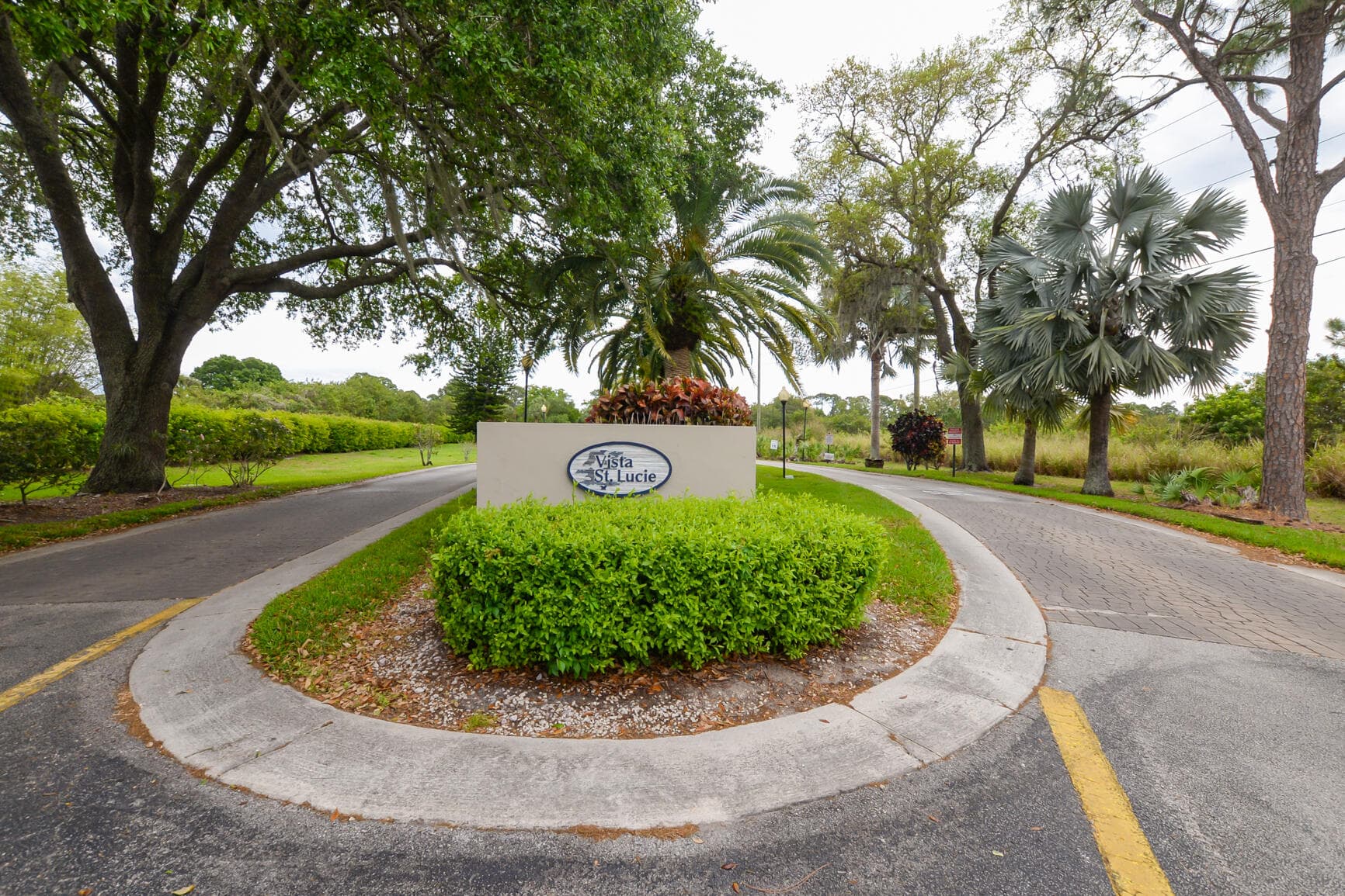 8 Lake Vista Trail 205, Port St. Lucie, FL 34952 — photo 2 of 24