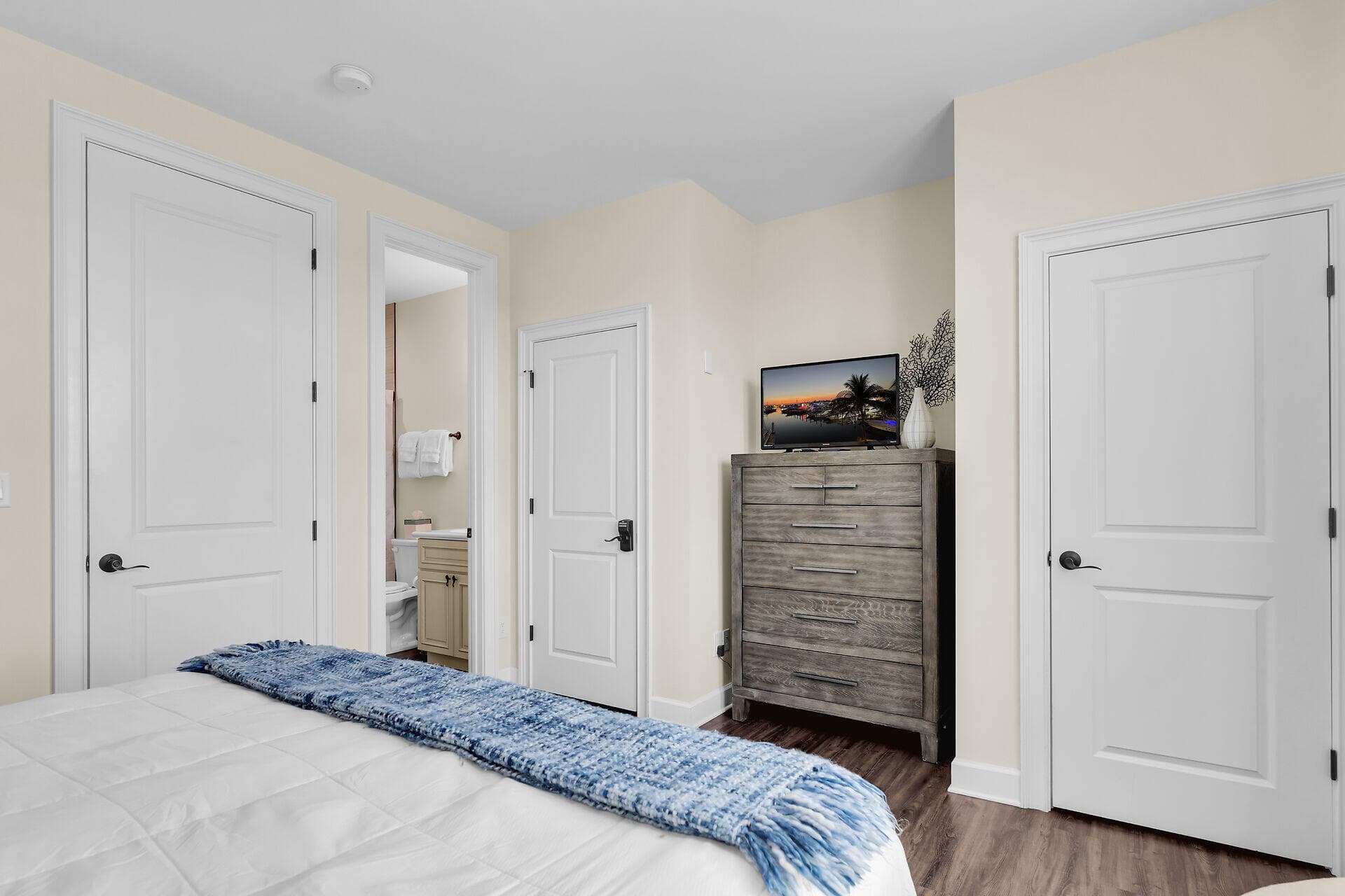 219 Sombrero Beach Road, Marathon, FL 33050 — photo 17 of 56