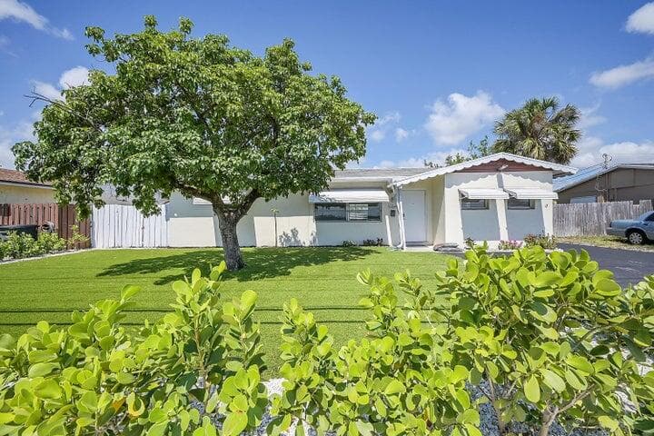 1308 S Congress Avenue, Delray Beach, FL 33445 — photo 3 of 30