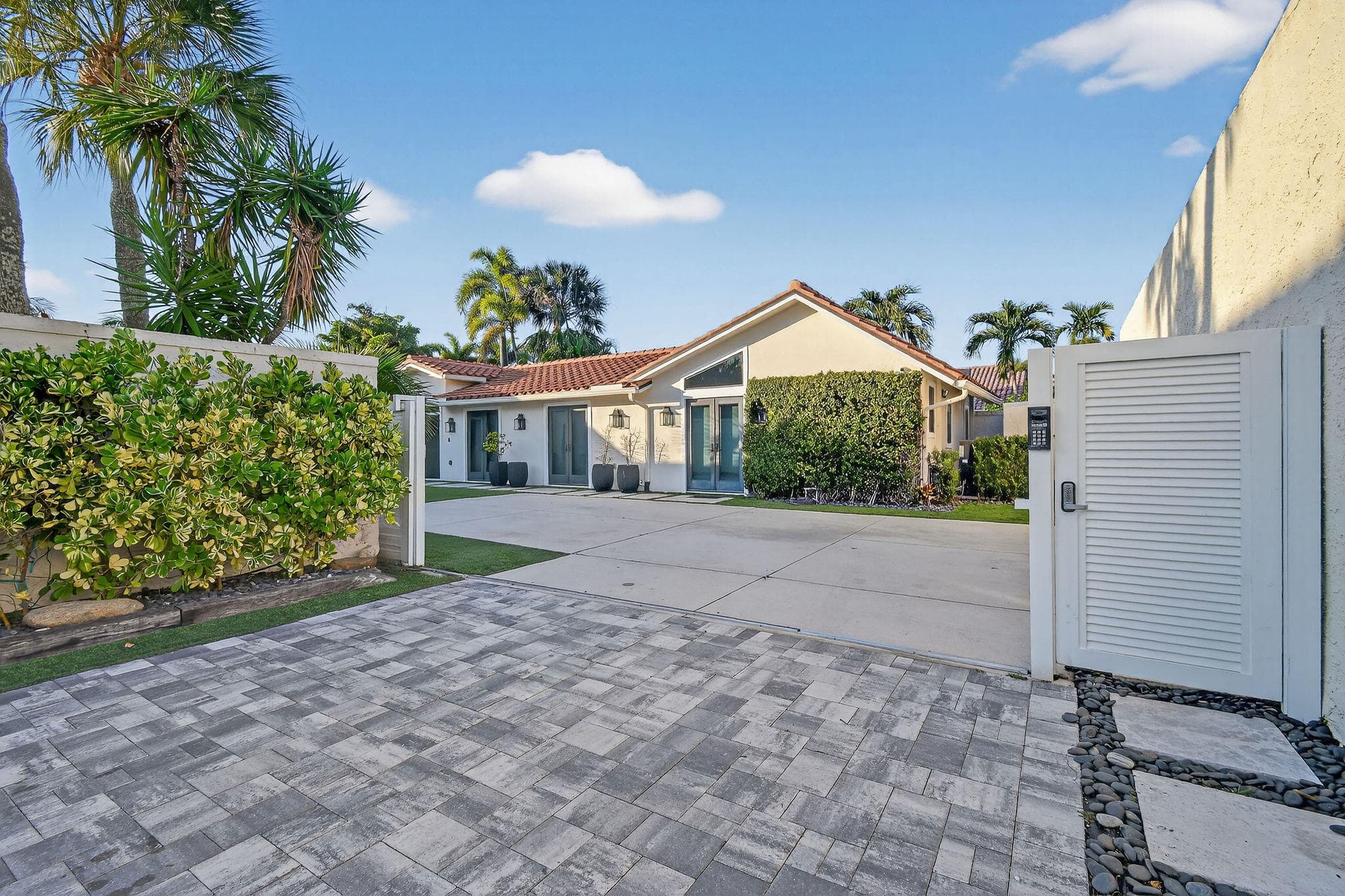 105 W Tarpon Lane, Jupiter, FL 33477 — photo 5 of 53