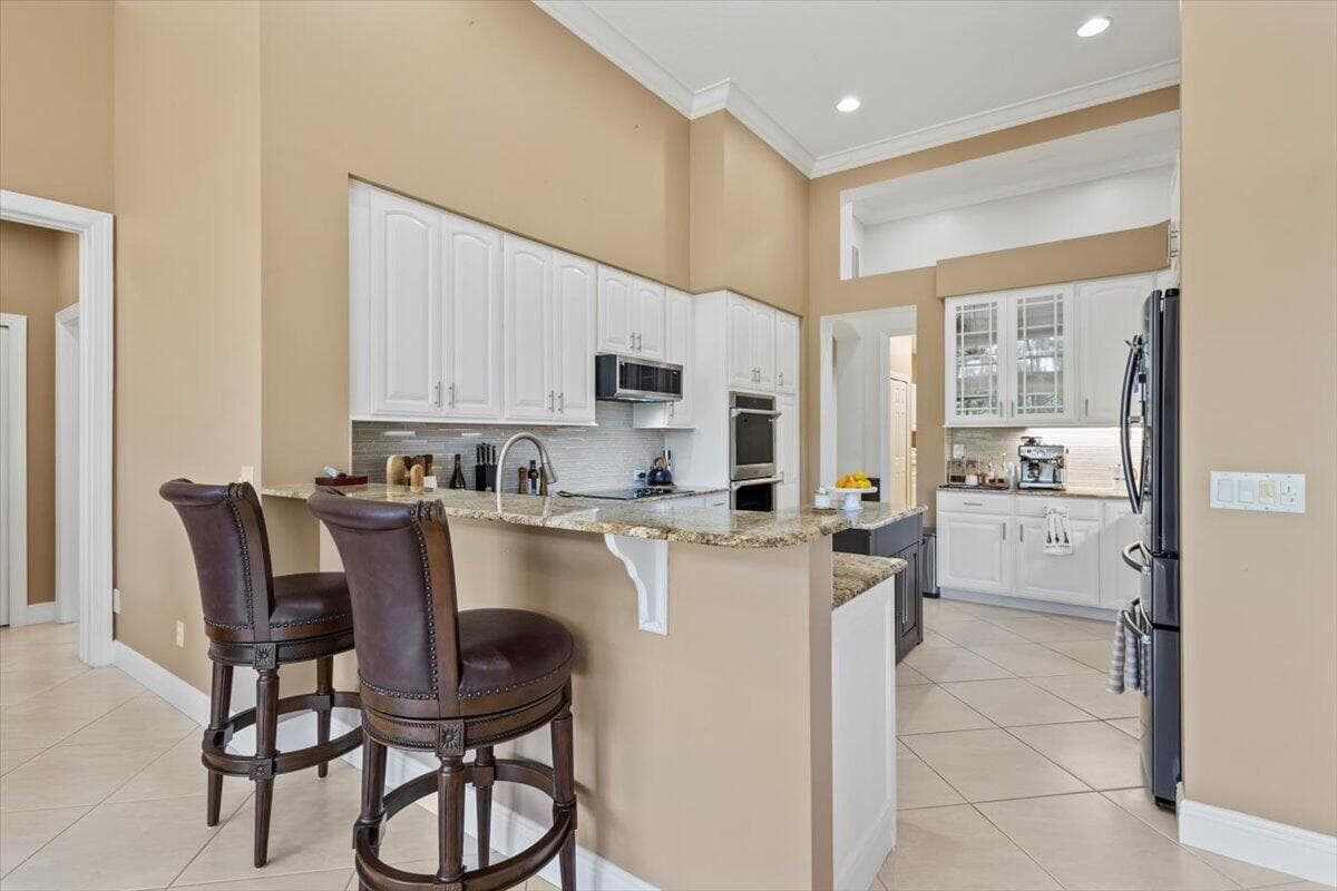 8048 Links Way, Port St. Lucie, FL 34986 — photo 19 of 65