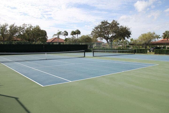 510 SW South River Drive 204, Stuart, FL 34997 — photo 27 of 35