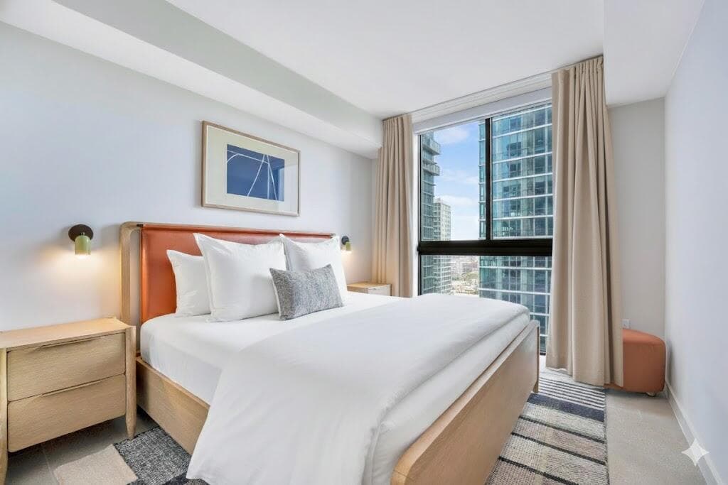 11 NE 6th Street 2201, Miami, FL 33132 — photo 10 of 43