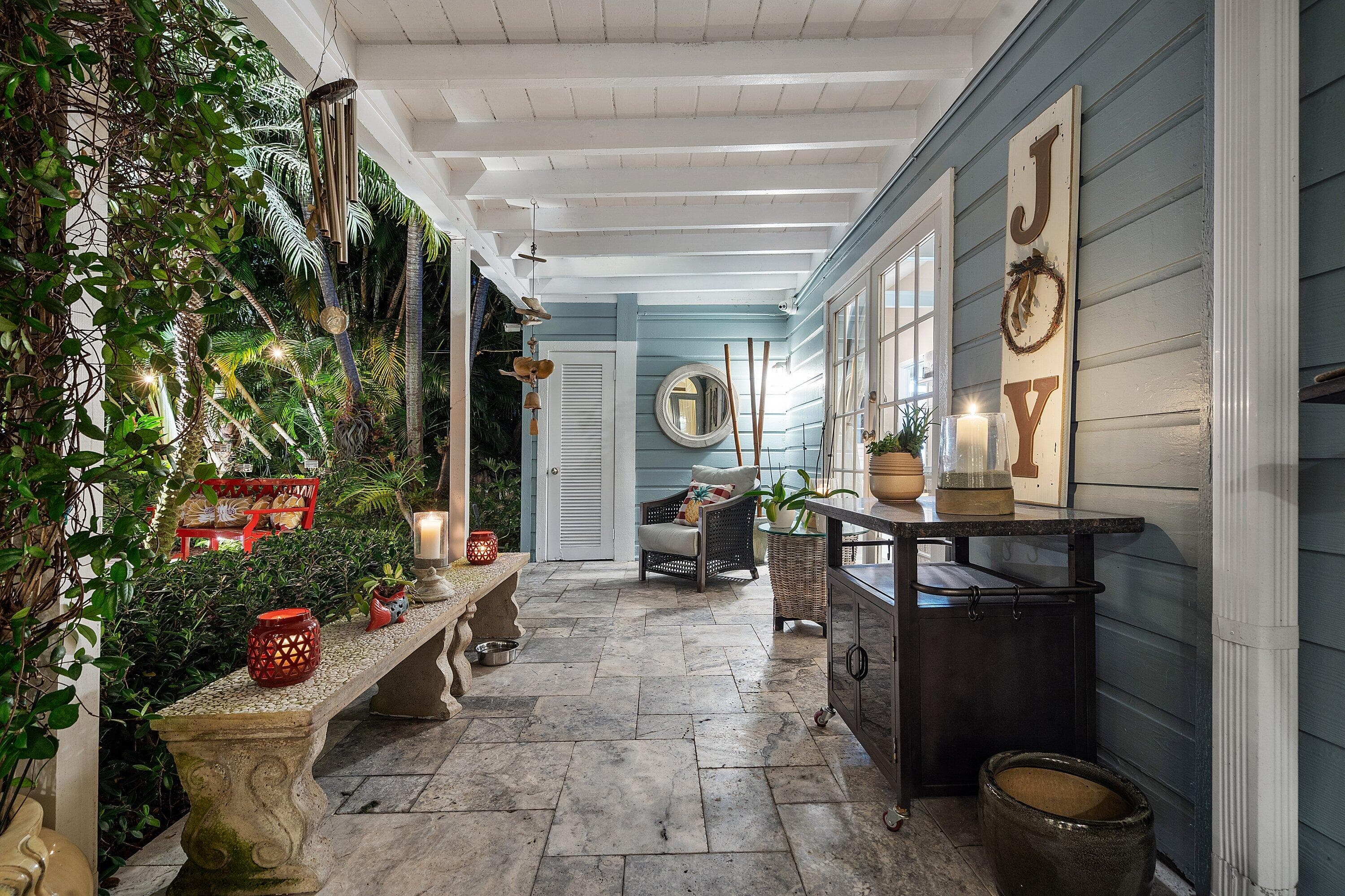802 NE 2nd Street, Delray Beach, FL 33483 — photo 12 of 52