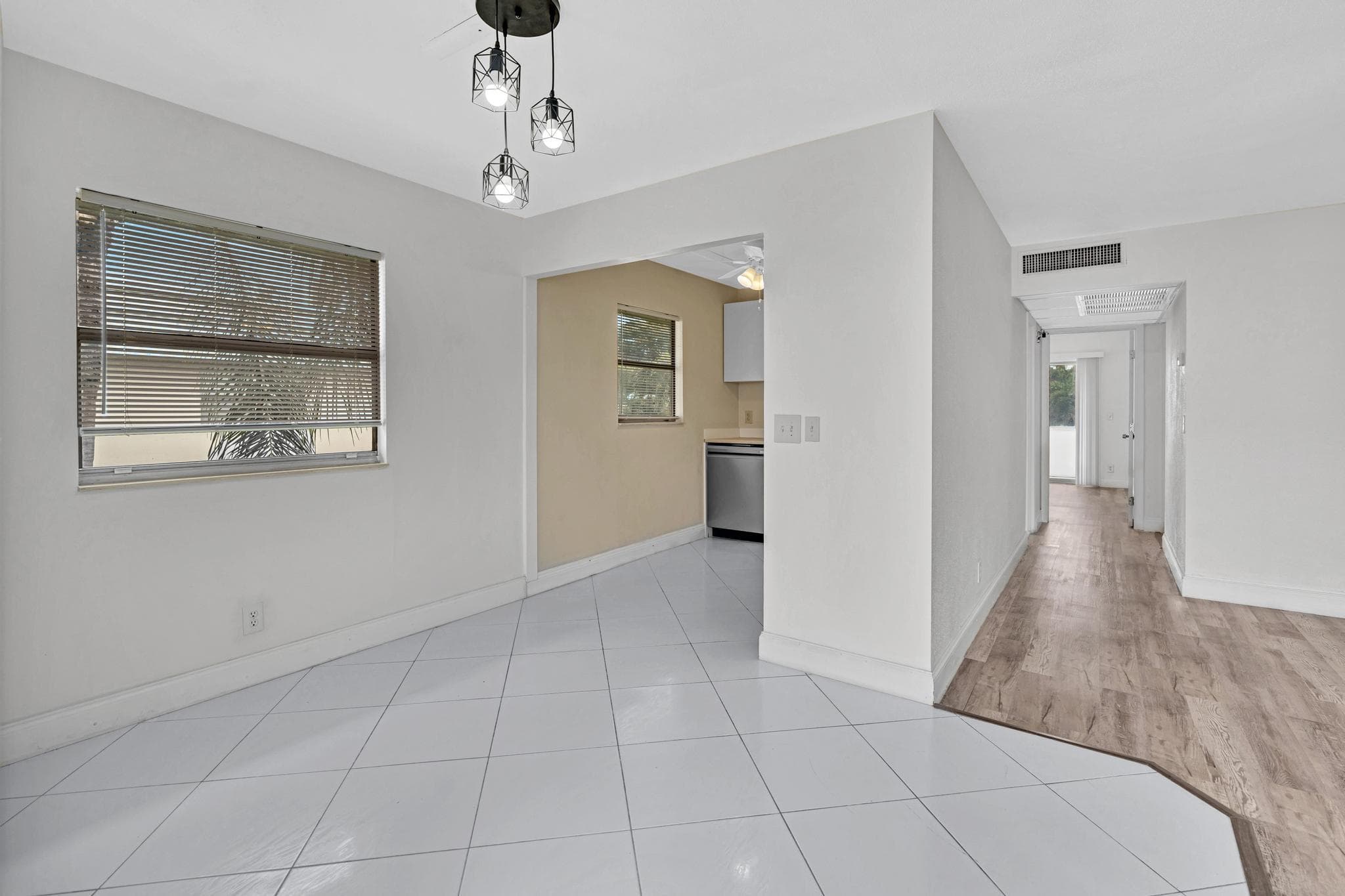 365 Flanders H, Delray Beach, FL 33484 — photo 3 of 56