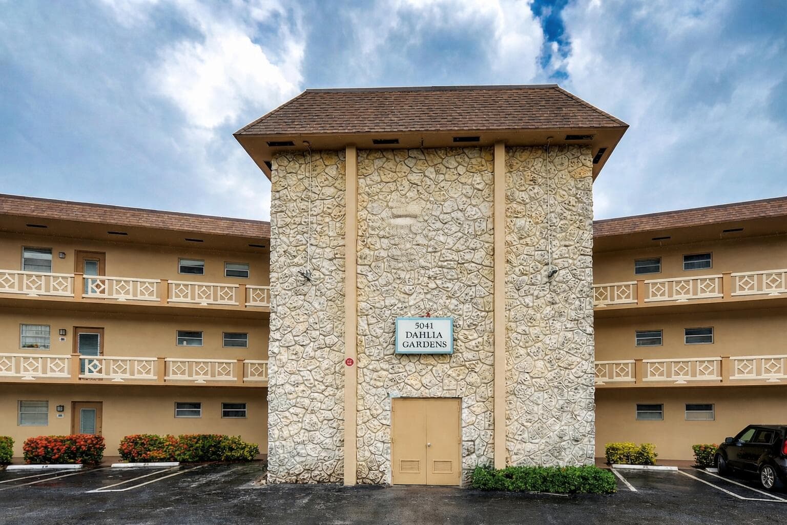 5041 W Oakland Park Boulevard 111, Lauderdale Lakes, FL 33313 — photo 16 of 16