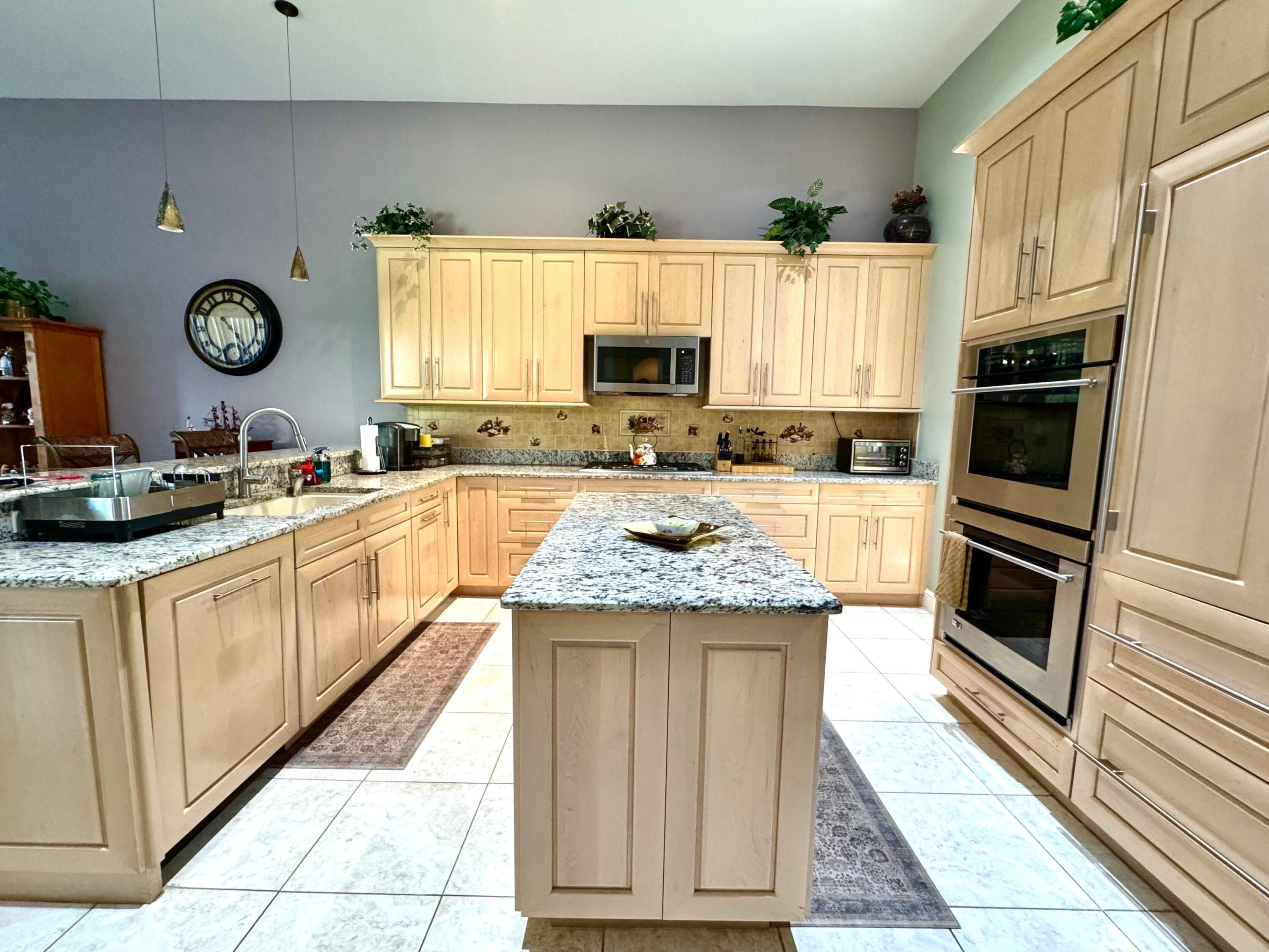 8041 E Via Grande, Boynton Beach, FL 33437 — photo 6 of 20