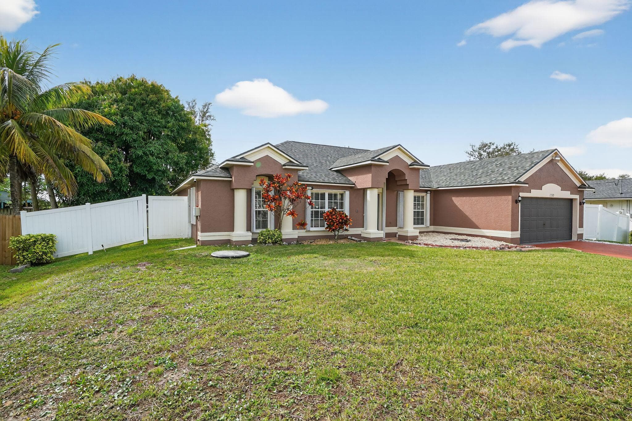 1530 SW Escobar Lane, Port St. Lucie, FL 34953 — photo 4 of 29