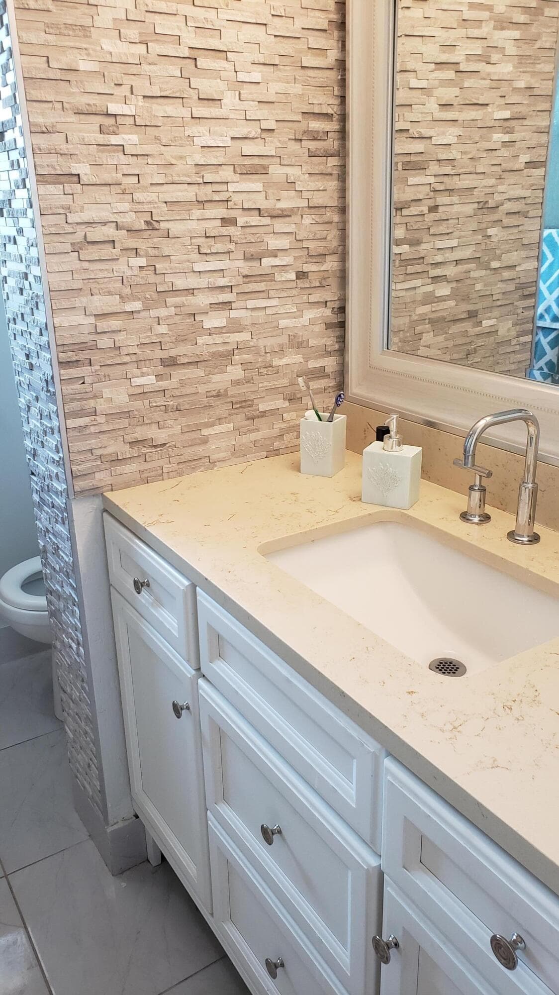 3755 Via Poinciana 304, Lake Worth, FL 33467 — photo 15 of 38