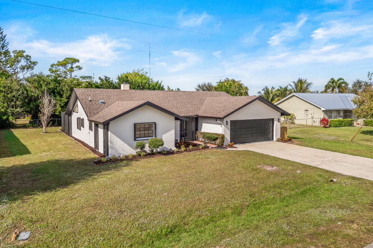 5310 Echo Pines Circle E, Fort Pierce, FL 34951 — photo 27 of 29