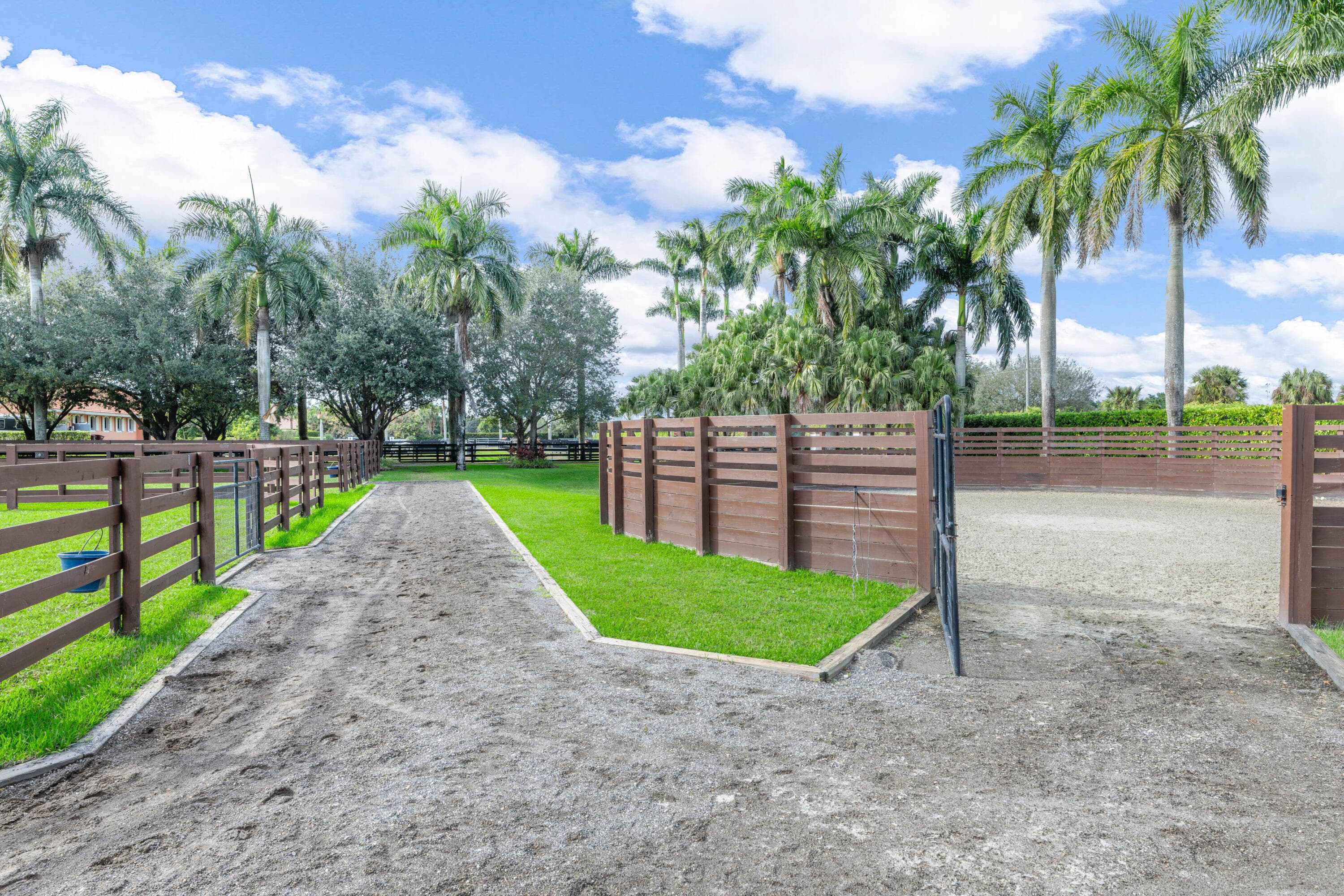 14750 Palm Beach Point Boulevard, Wellington, FL 33414 — photo 36 of 84