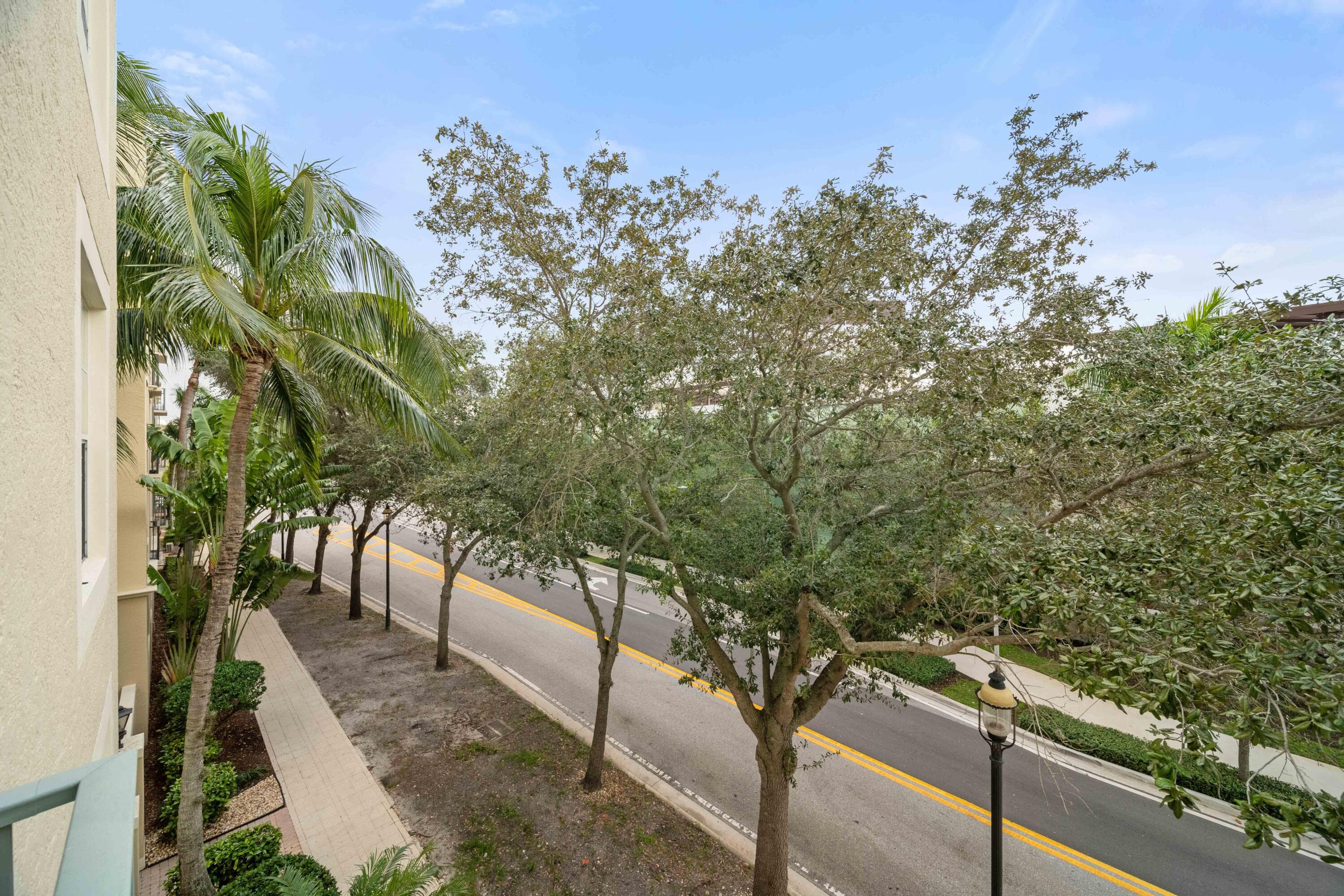 720 S Sapodilla Avenue 301, West Palm Beach, FL 33401 — photo 17 of 24