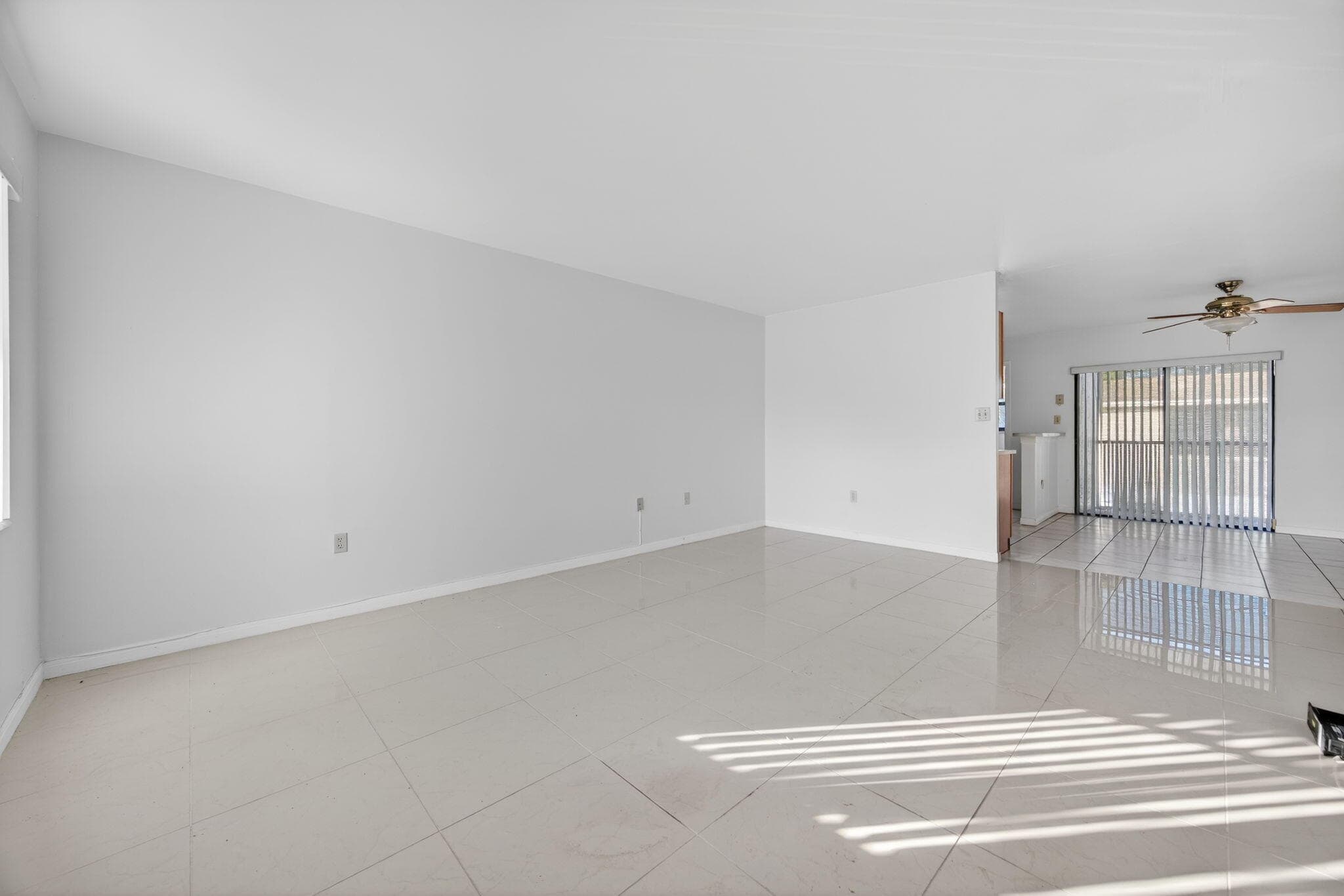 10350 SW 220th Street 236, Cutler Bay, FL 33190 — photo 5 of 34