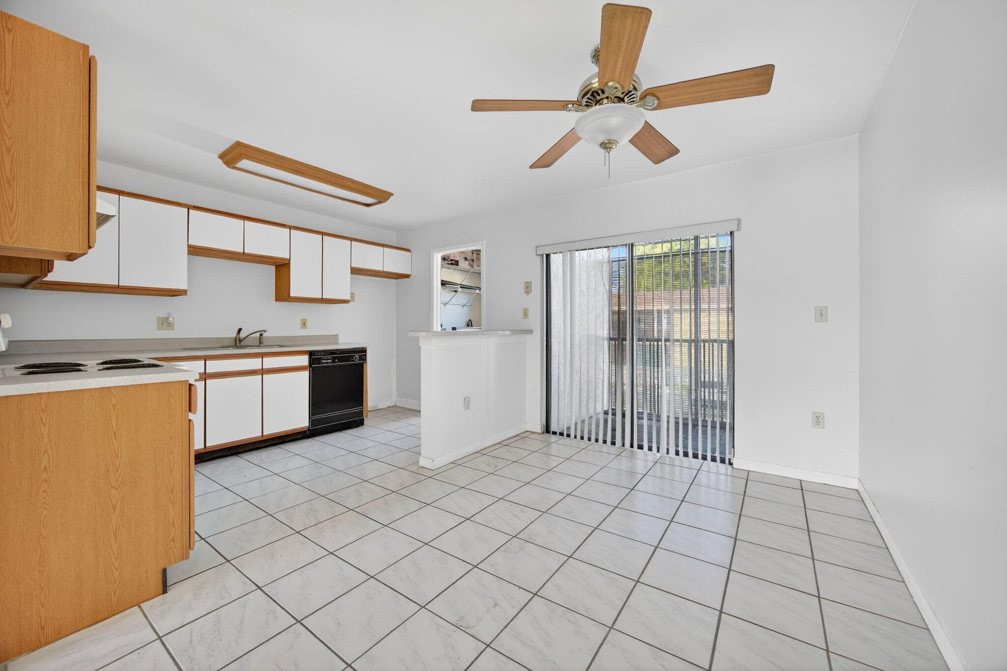 10350 SW 220th Street 236, Cutler Bay, FL 33190 — photo 10 of 34