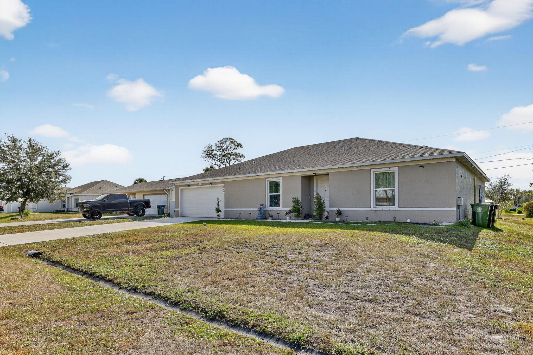 644 SW Hoffenberg Avenue, Port St. Lucie, FL 34953 — photo 3 of 37