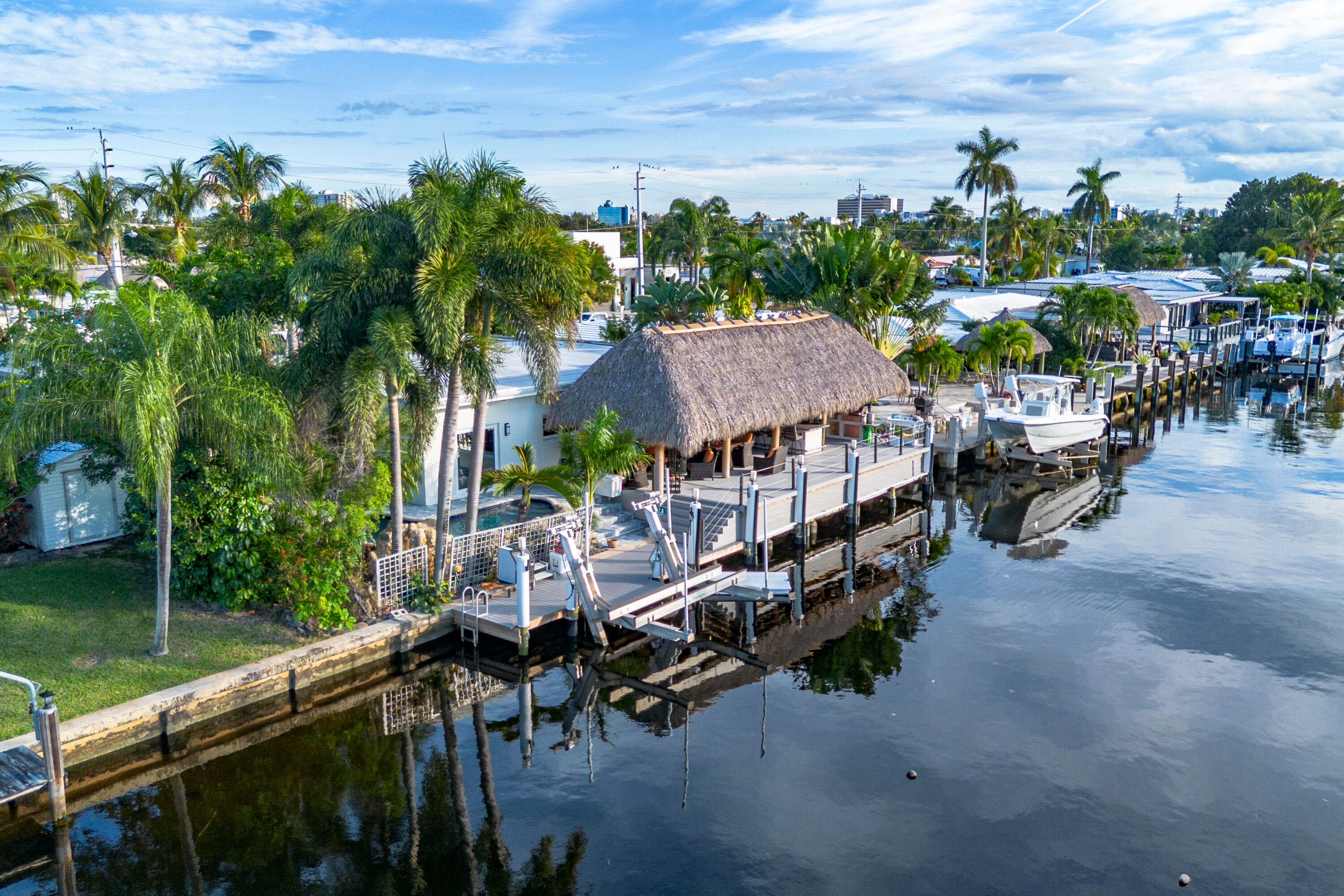 851 SE 5th Avenue, Pompano Beach, FL 33060 — photo 1 of 138