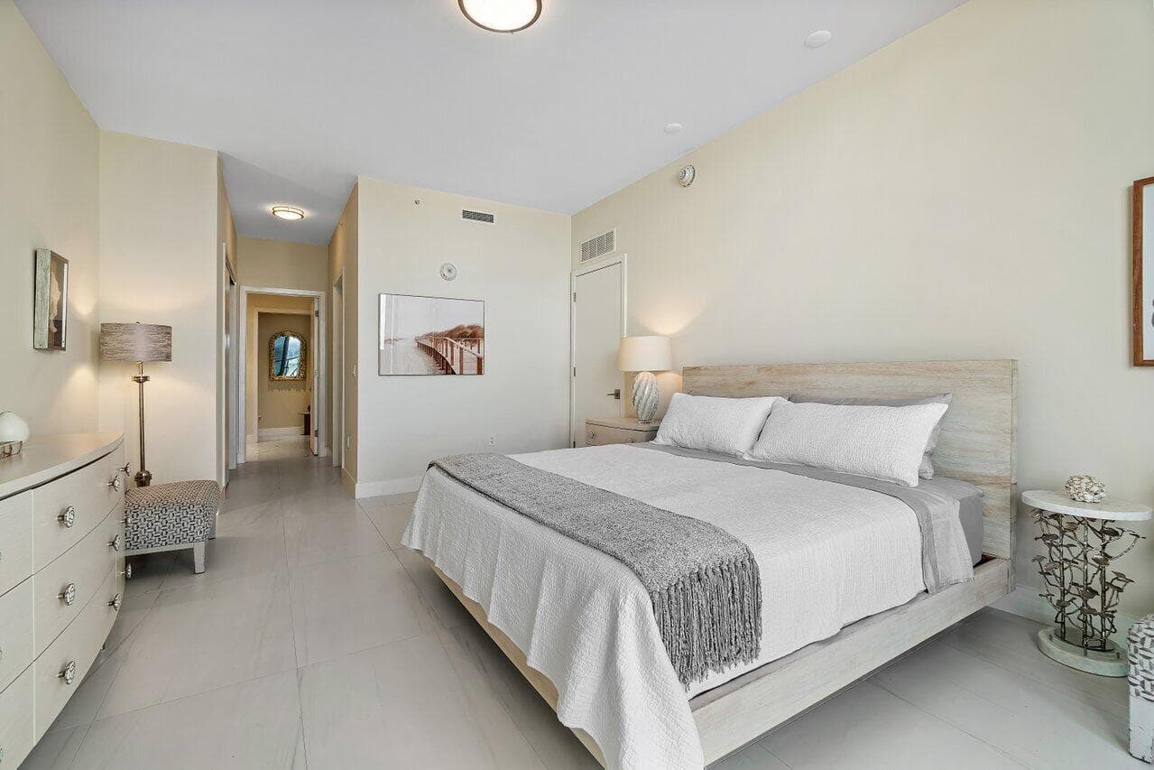 3100 N Ocean Drive H1602, Singer Island, FL 33404 — photo 14 of 46