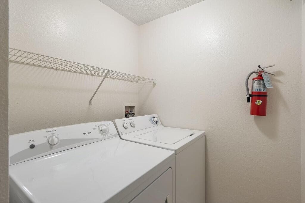 3021 Alcazar Place 202, Palm Beach Gardens, FL 33410 — photo 10 of 17