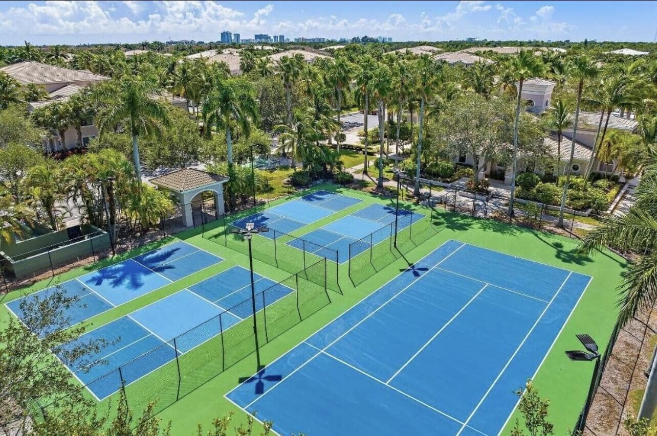 3021 Alcazar Place 202, Palm Beach Gardens, FL 33410 — photo 14 of 17