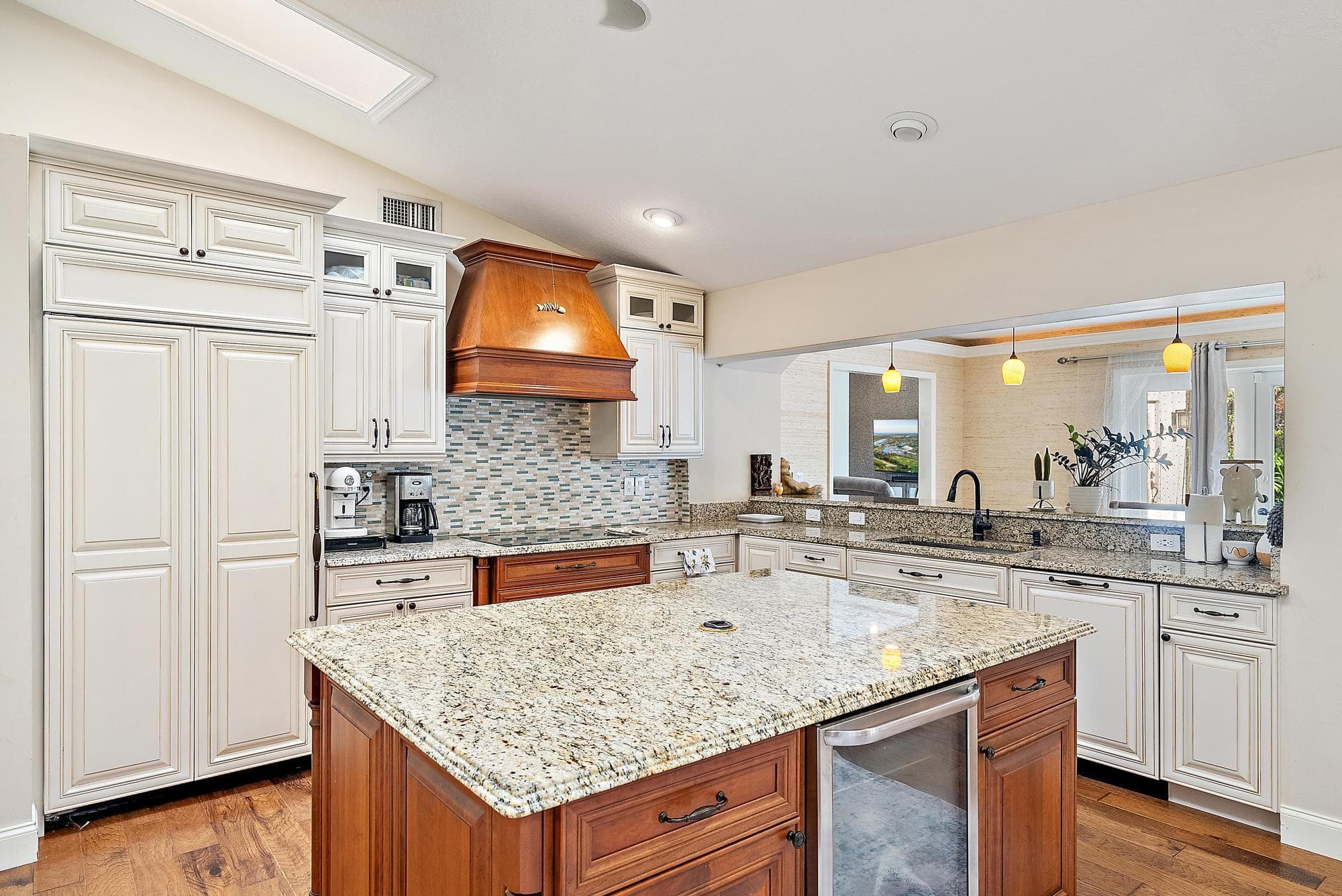 542 N Cypress Drive, Tequesta, FL 33469 — photo 6 of 29