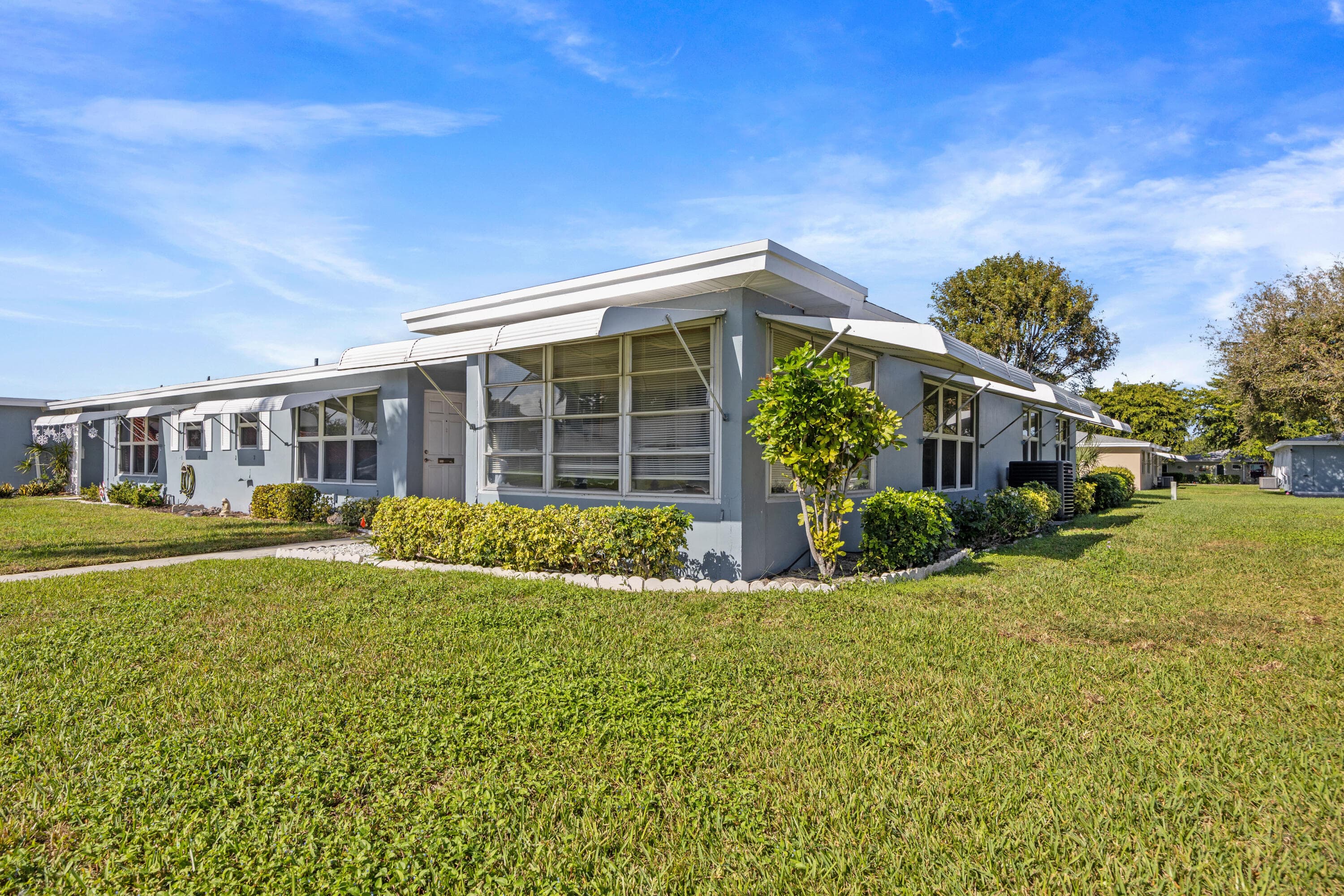 275 High Point Court D, Boynton Beach, FL 33435 — photo 1 of 27