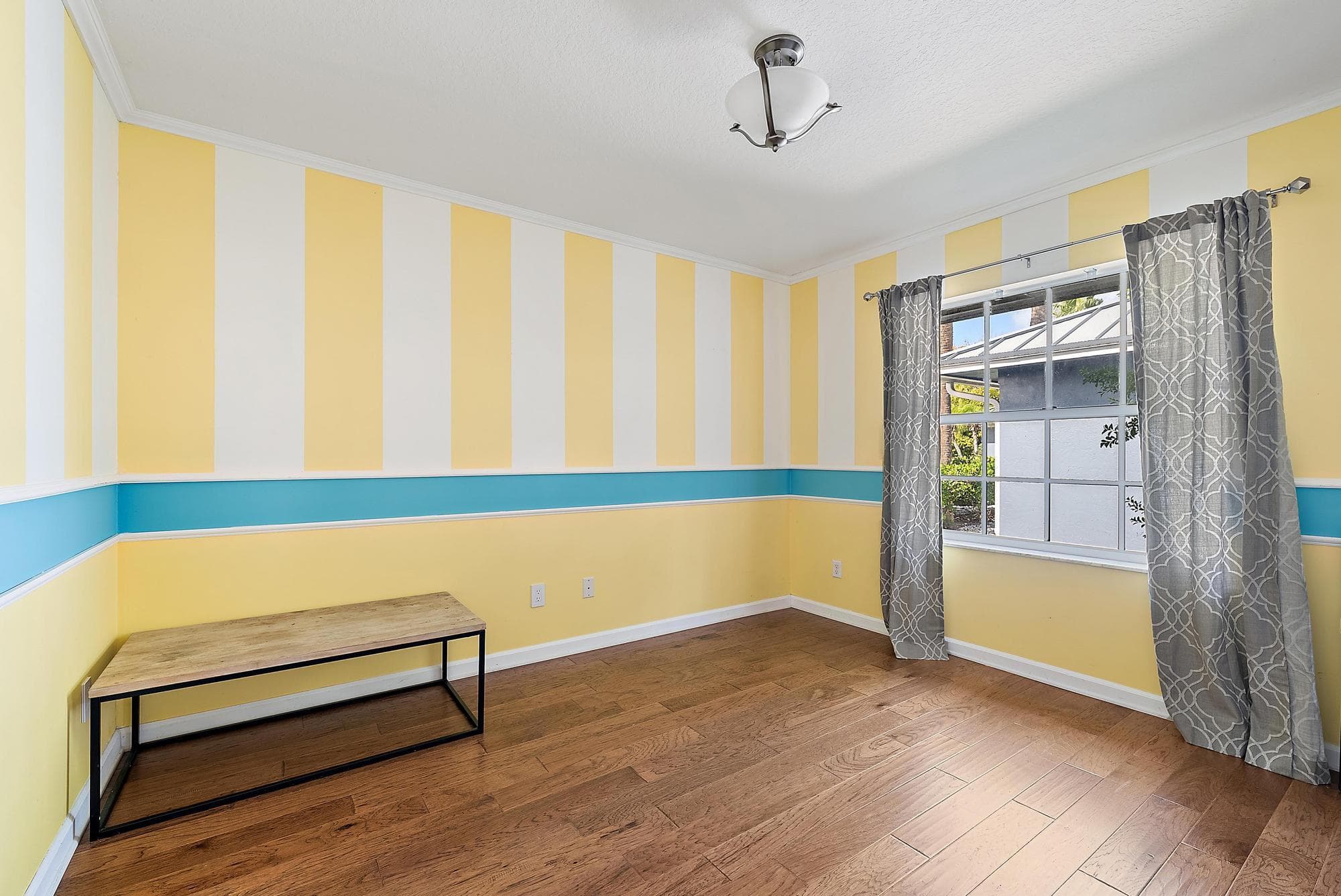 542 N Cypress Drive, Tequesta, FL 33469 — photo 23 of 29