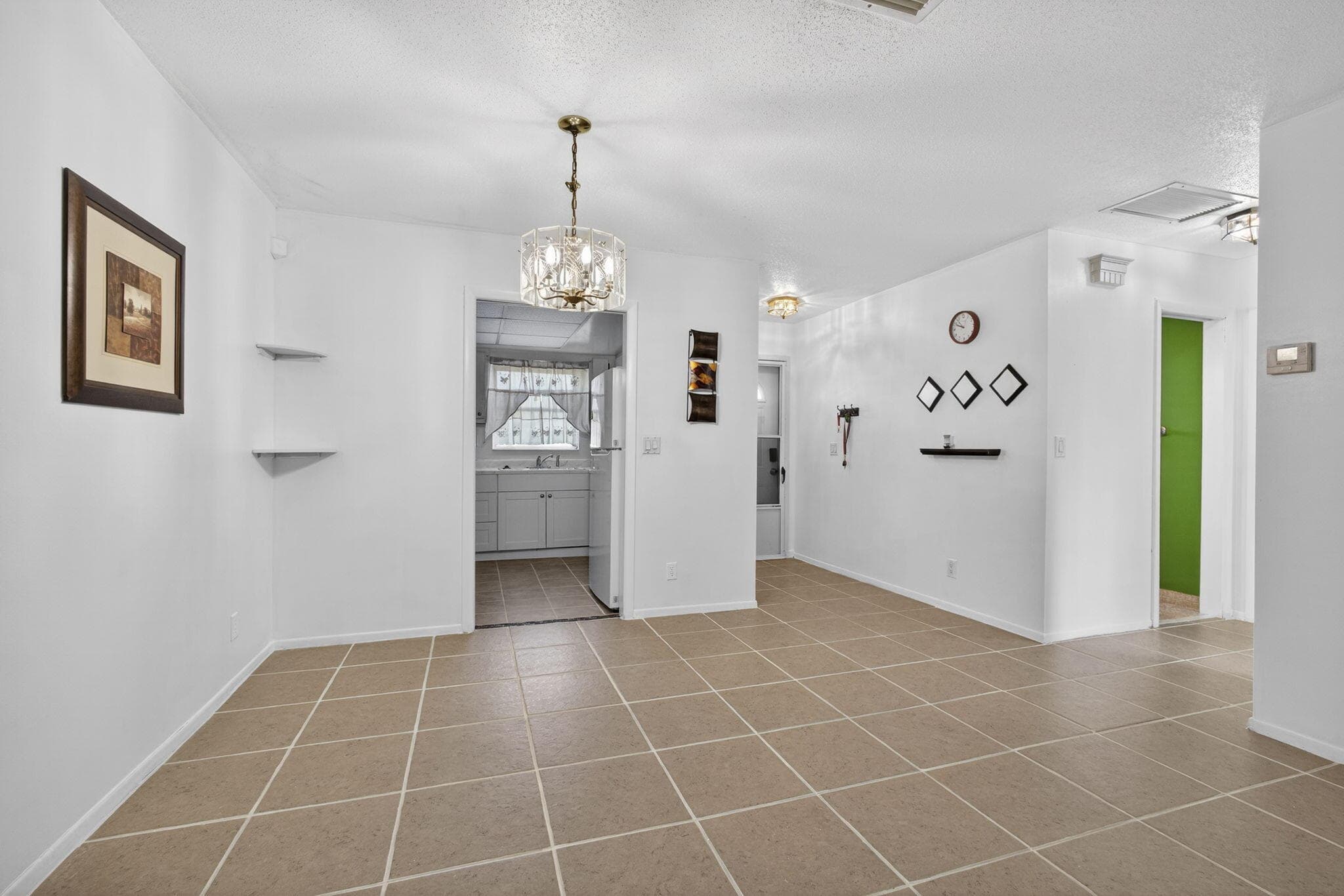 2833 Crosley Drive W C, West Palm Beach, FL 33415 — photo 7 of 31
