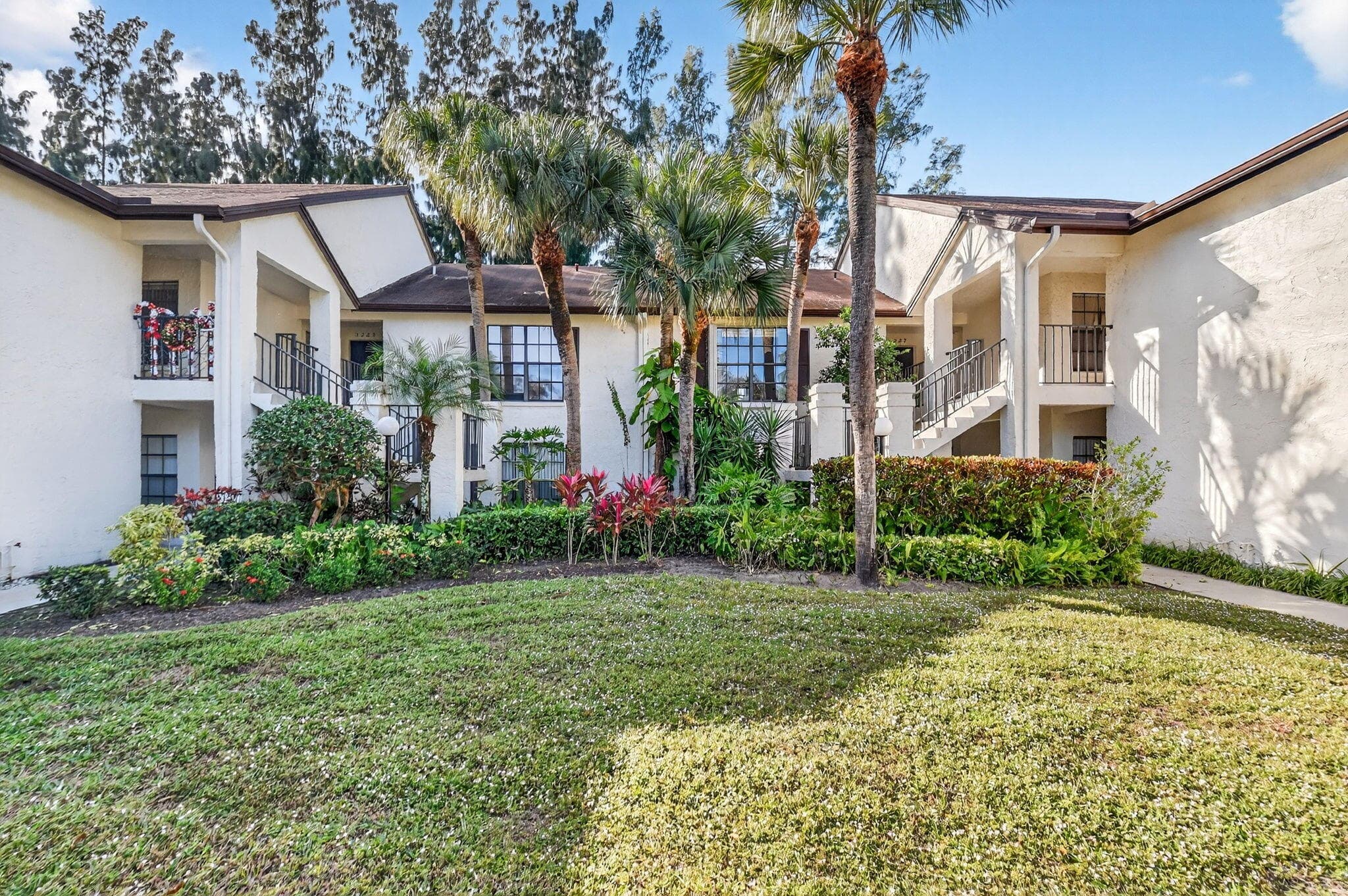 3227 Perimeter Drive, Greenacres, FL 33467 — photo