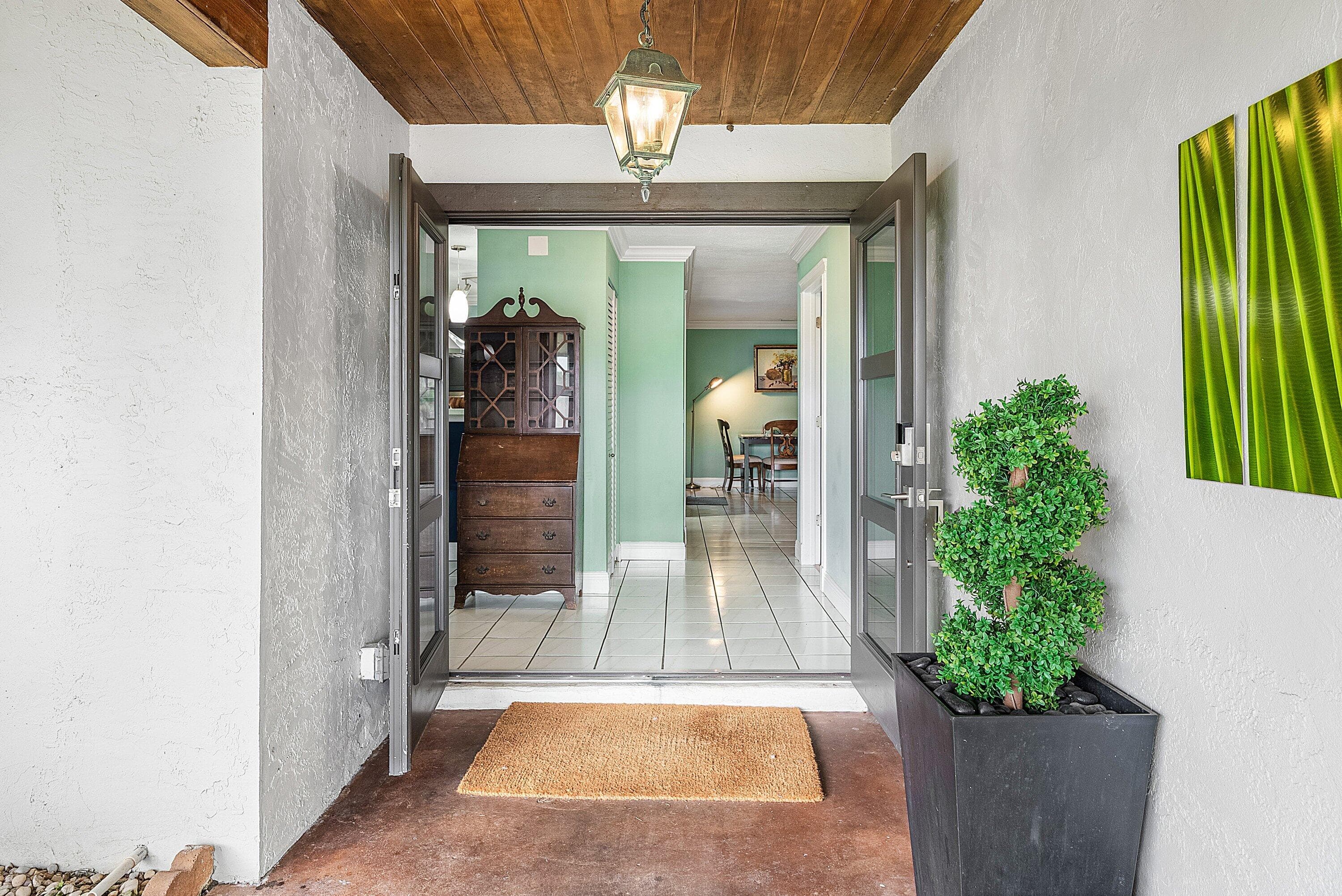 6799 149th Place N, Palm Beach Gardens, FL 33418 — photo 3 of 52
