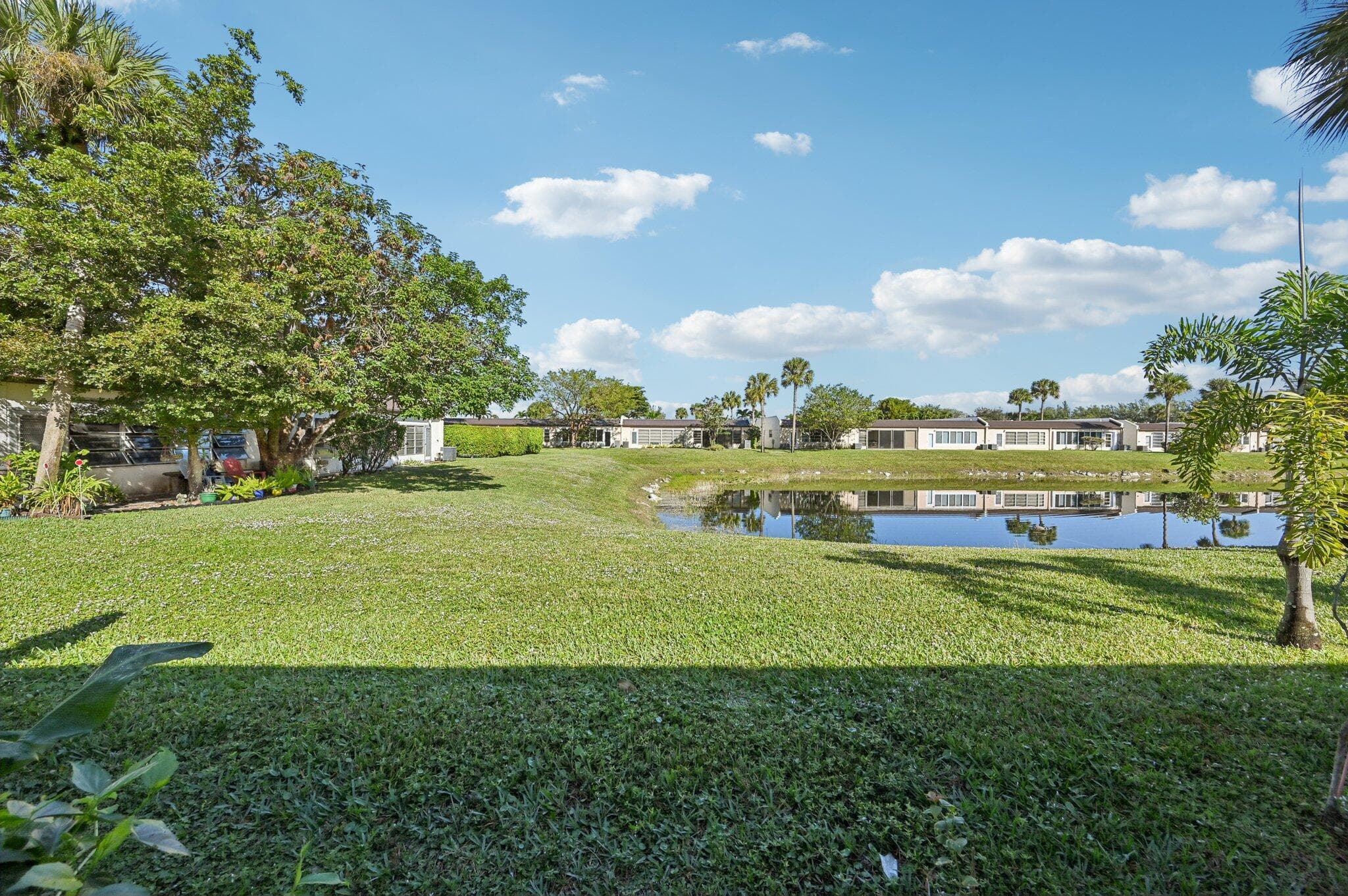 107 Lake Olive Drive, West Palm Beach, FL 33411 — photo 27 of 39