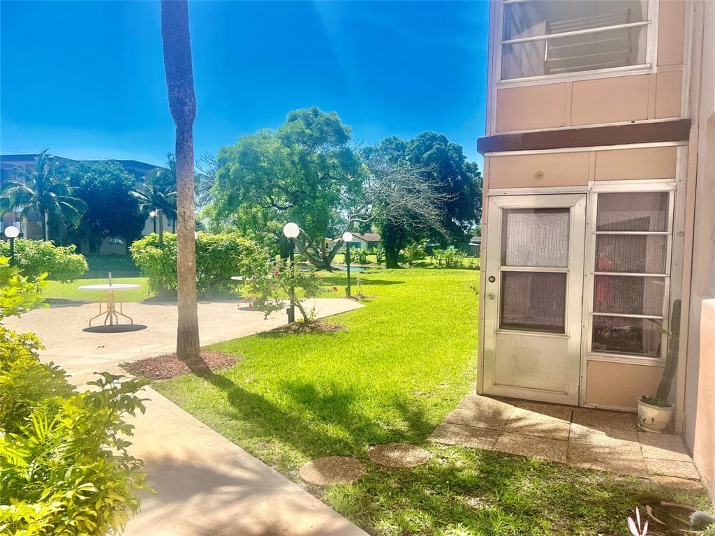 2800 NW 47th Terrace 106b, Lauderdale Lakes, FL 33313 — photo 39 of 47