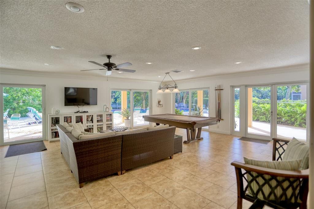 136 NE 19th Court 112f, Wilton Manors, FL 33305 — photo 22 of 26
