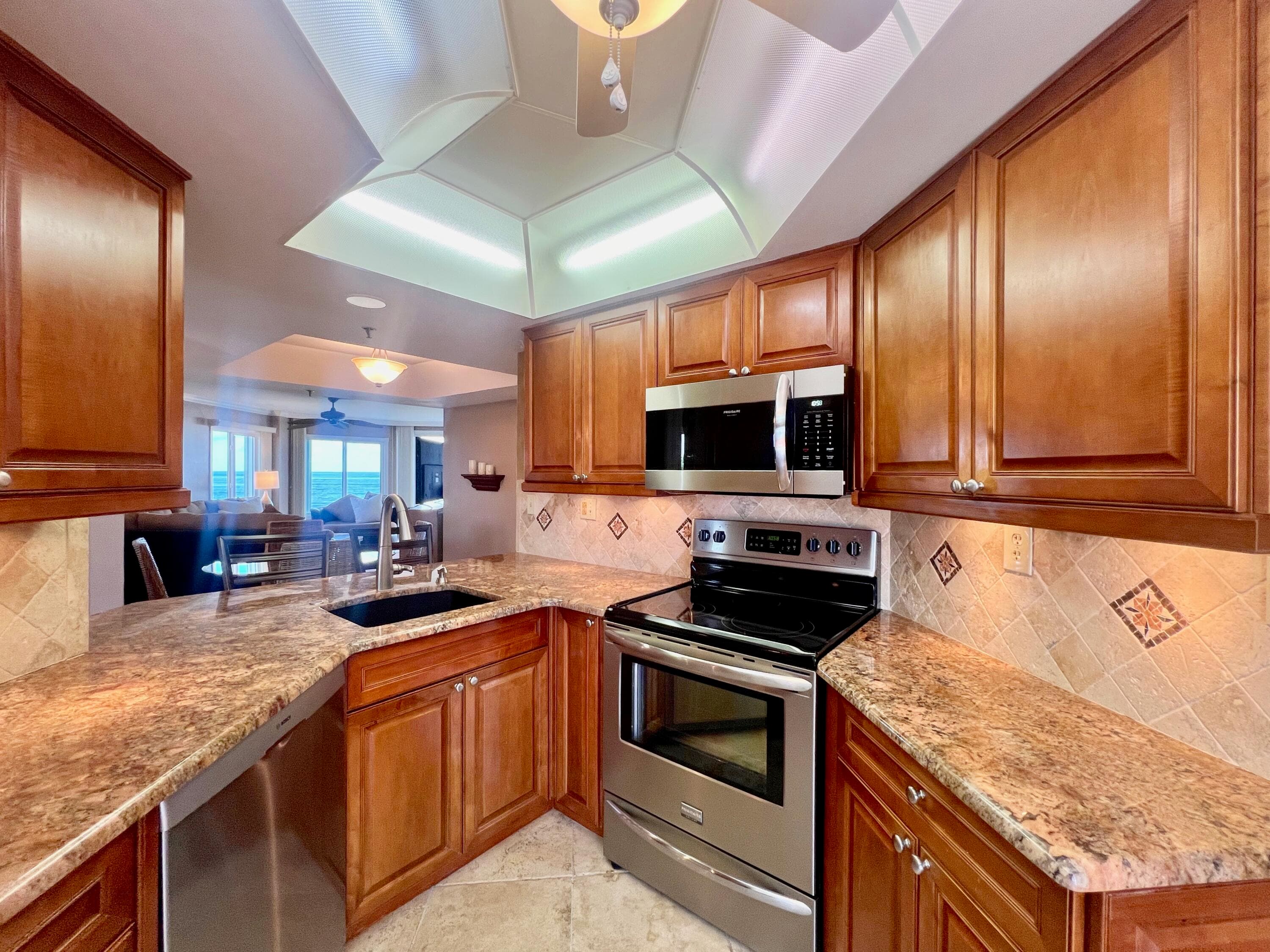 3870 N Highway A1a 301, Hutchinson Island, FL 34949 — photo 15 of 32