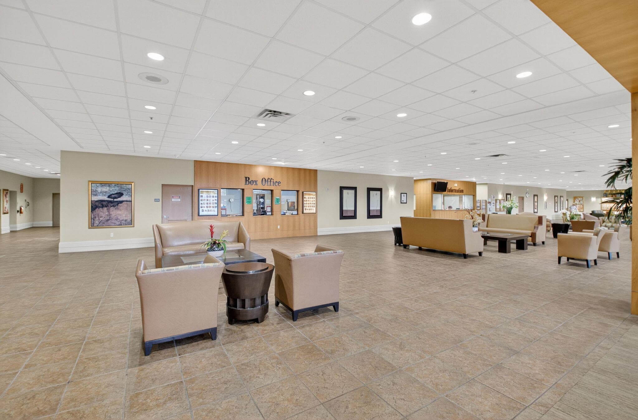 1090 Guildford E 1090, Boca Raton, FL 33434 — photo 8 of 33