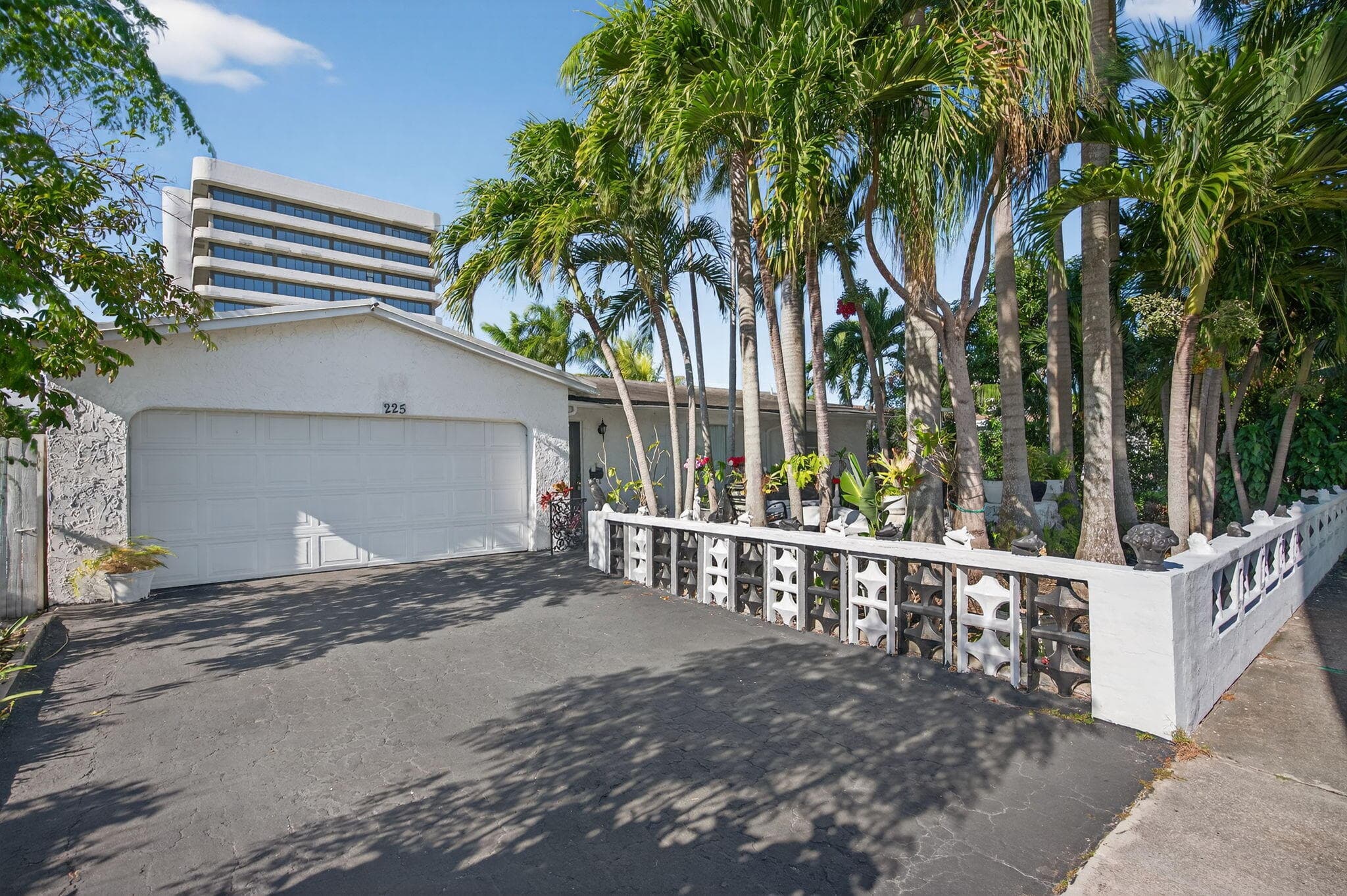 225 S Sequoia Drive, West Palm Beach, FL 33409 — photo 1 of 93