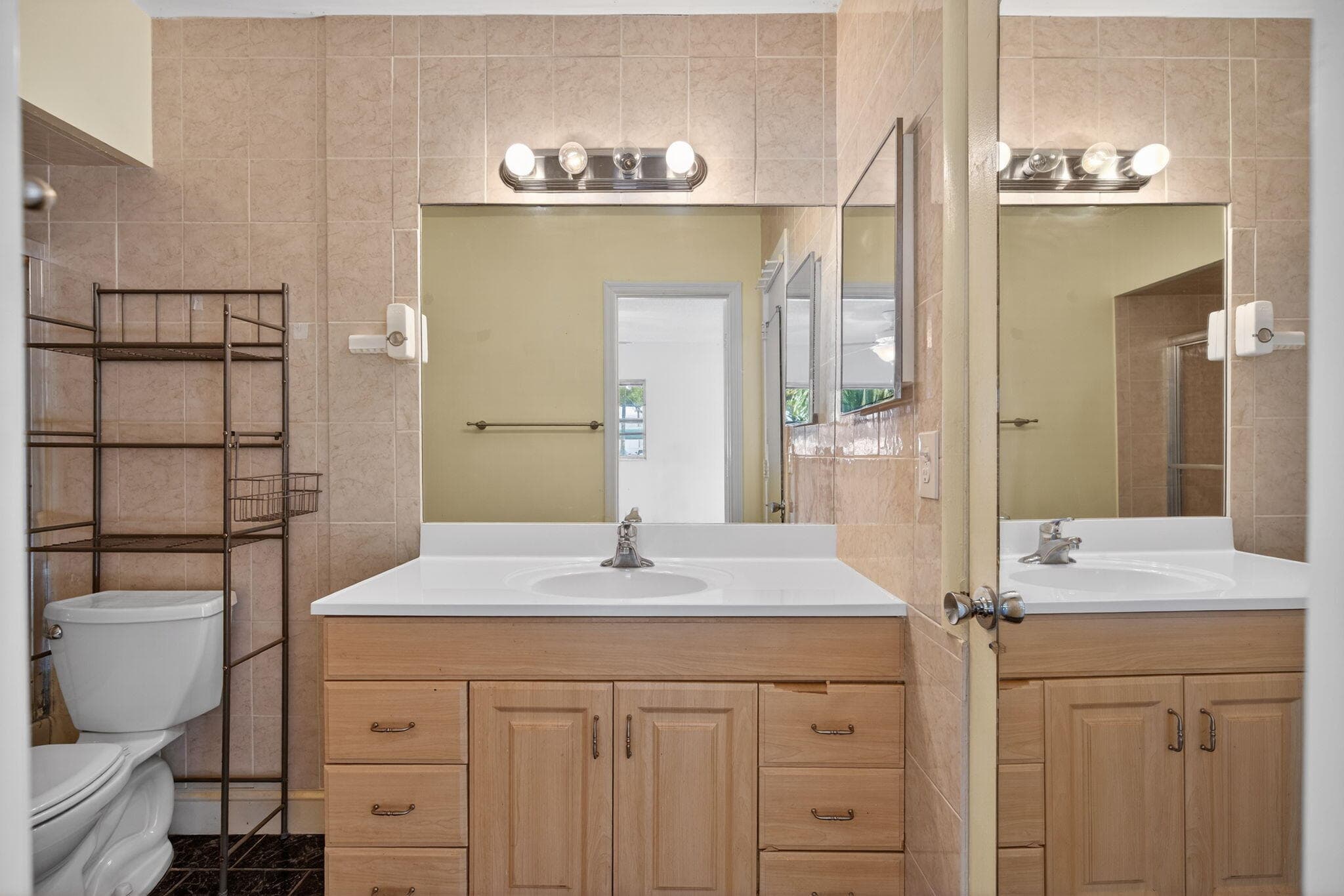 225 S Sequoia Drive, West Palm Beach, FL 33409 — photo 49 of 93