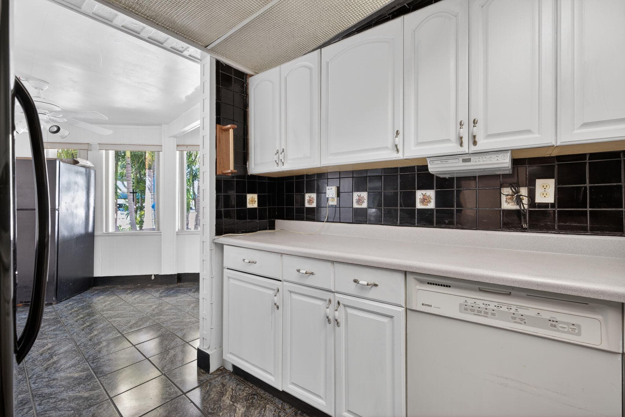 225 S Sequoia Drive, West Palm Beach, FL 33409 — photo 25 of 93