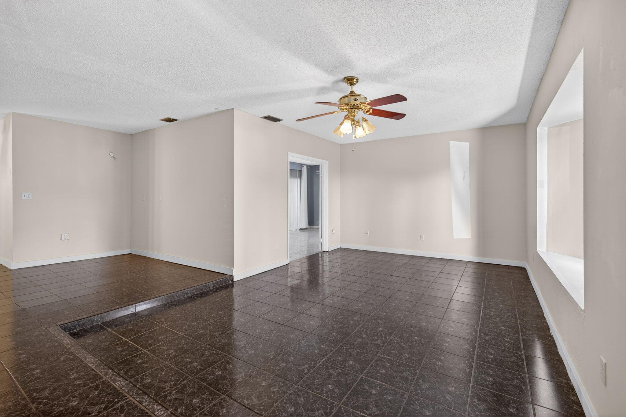 225 S Sequoia Drive, West Palm Beach, FL 33409 — photo 13 of 93