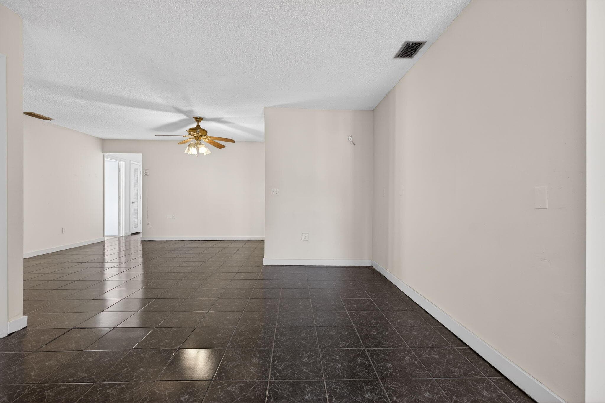 225 S Sequoia Drive, West Palm Beach, FL 33409 — photo 17 of 93