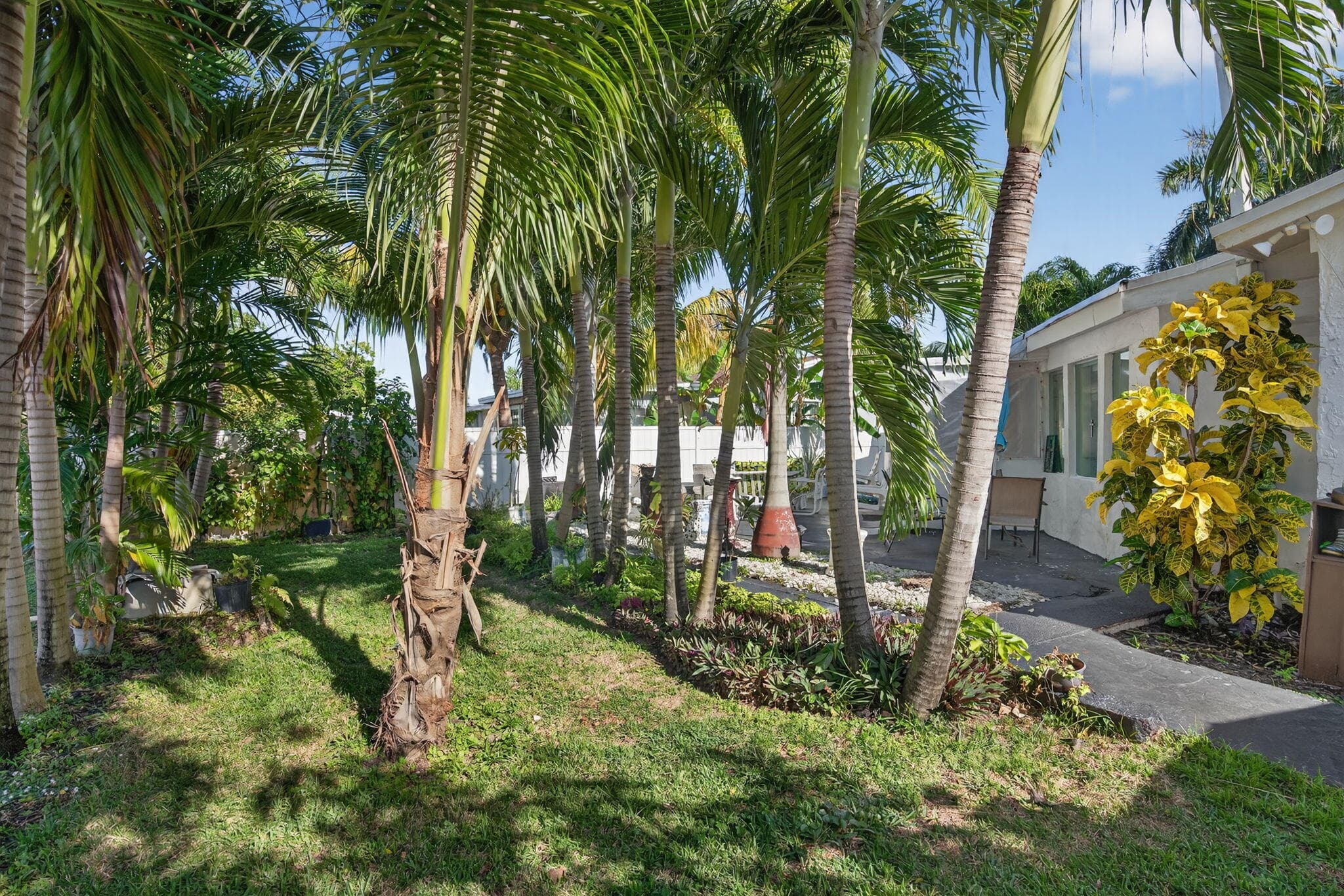 225 S Sequoia Drive, West Palm Beach, FL 33409 — photo 77 of 93