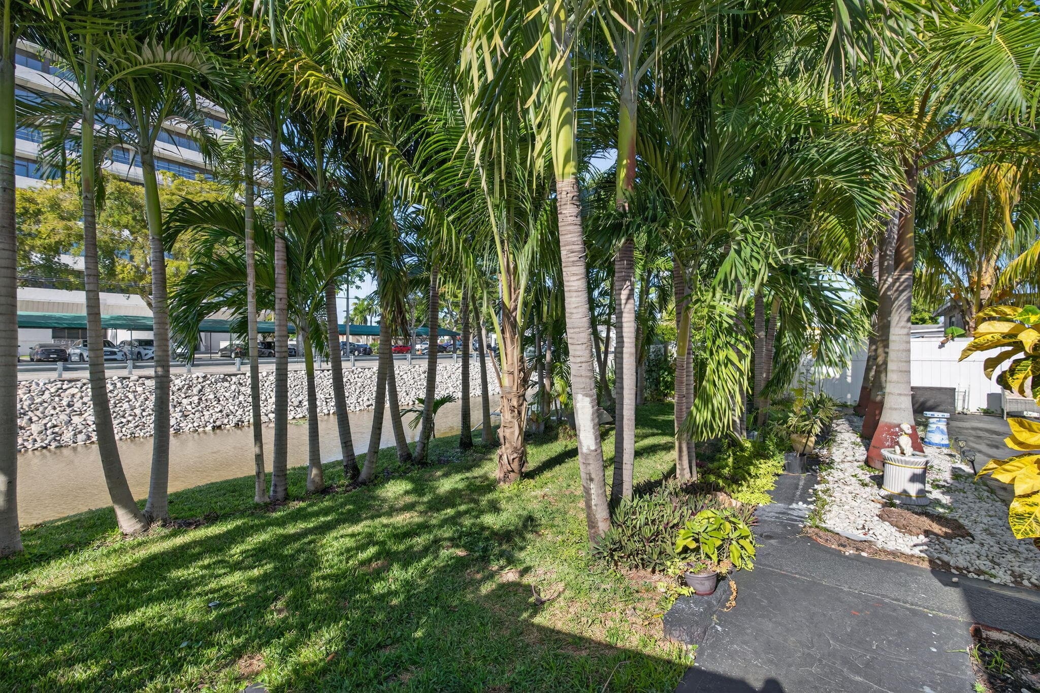 225 S Sequoia Drive, West Palm Beach, FL 33409 — photo 79 of 93