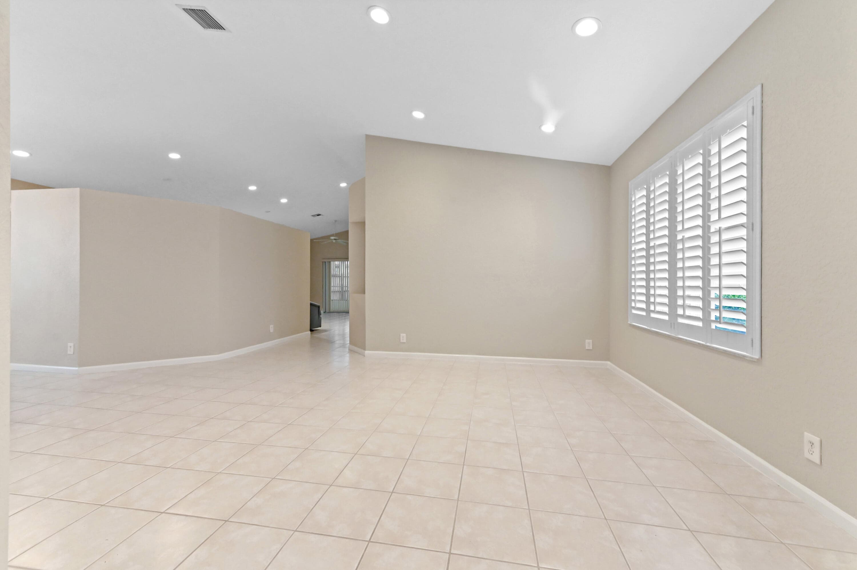 9550 Cherry Blossom Court, Boynton Beach, FL 33437 — photo 9 of 47
