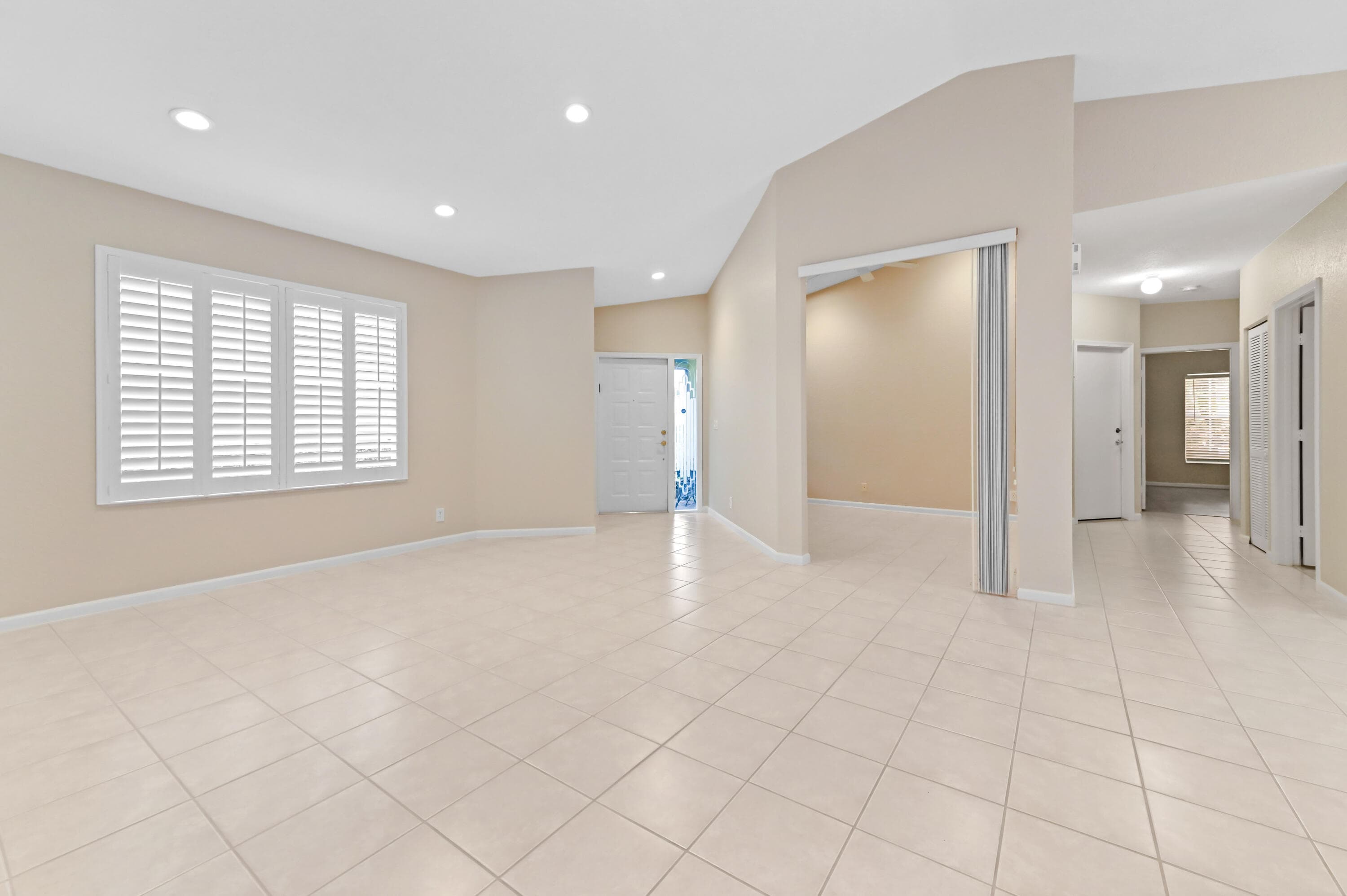 9550 Cherry Blossom Court, Boynton Beach, FL 33437 — photo 10 of 47