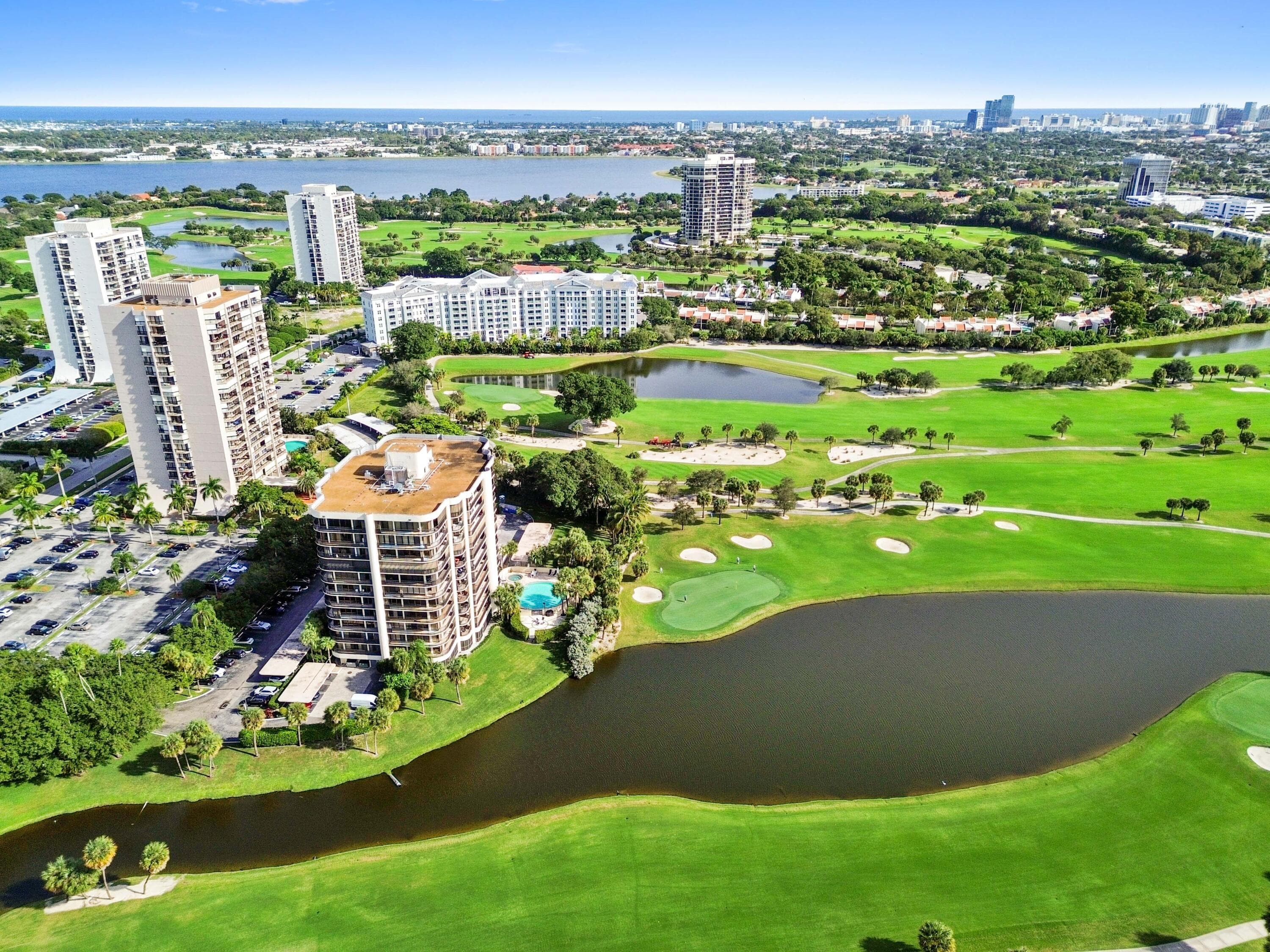 2425 Presidential Way 1806, West Palm Beach, FL 33401 — photo 43 of 45
