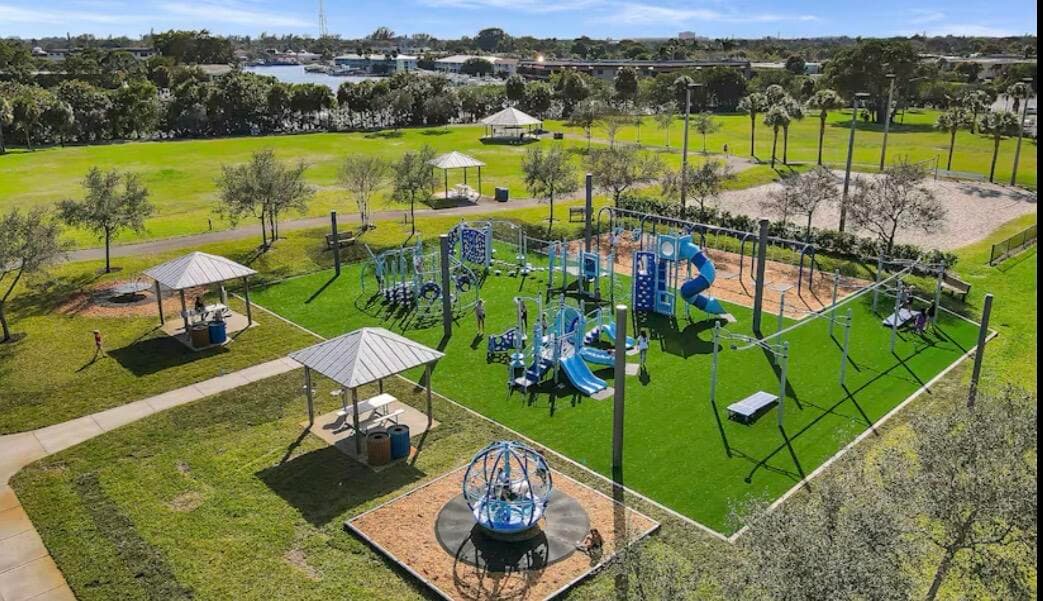 424 Ebbtide Drive, North Palm Beach, FL 33408 — photo 40 of 46