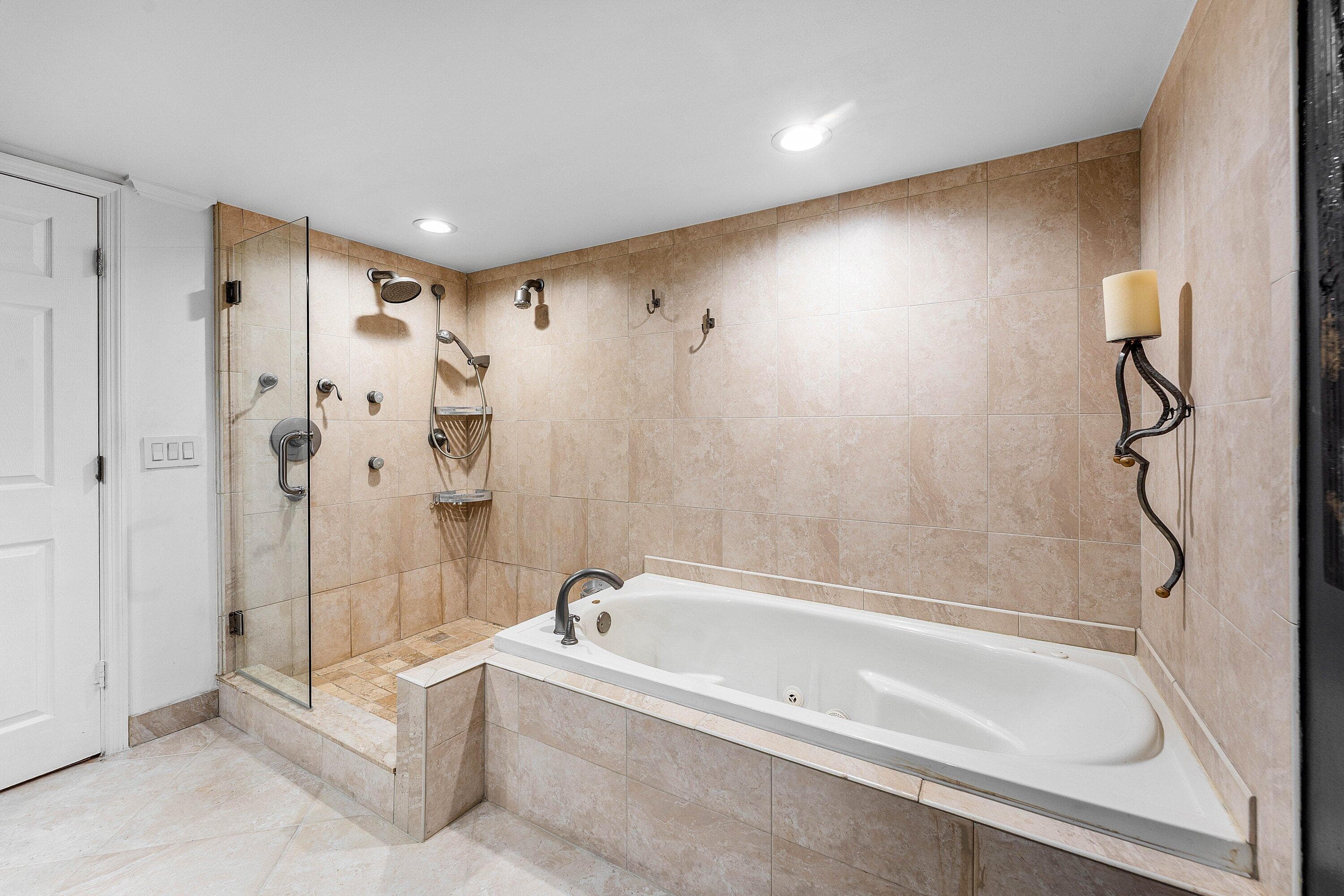 5080 N Ocean Drive 6b, Singer Island, FL 33404 — photo 14 of 40